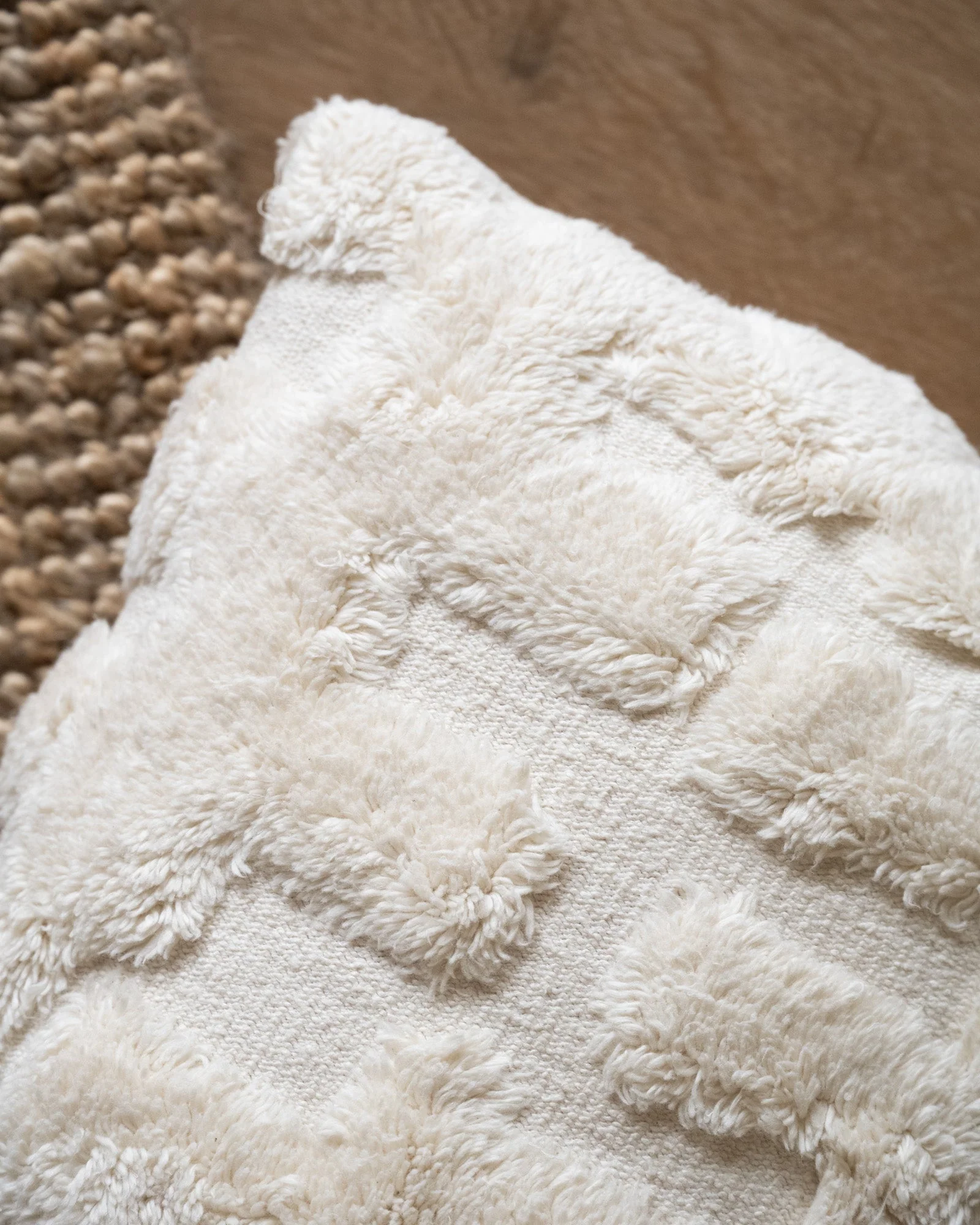 Kussen Sarmi Cream - Image 2