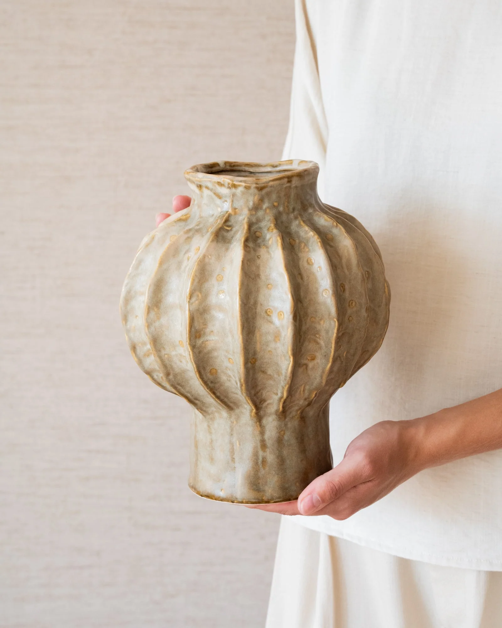 Deco Vaas Hakone Olive - Image 3