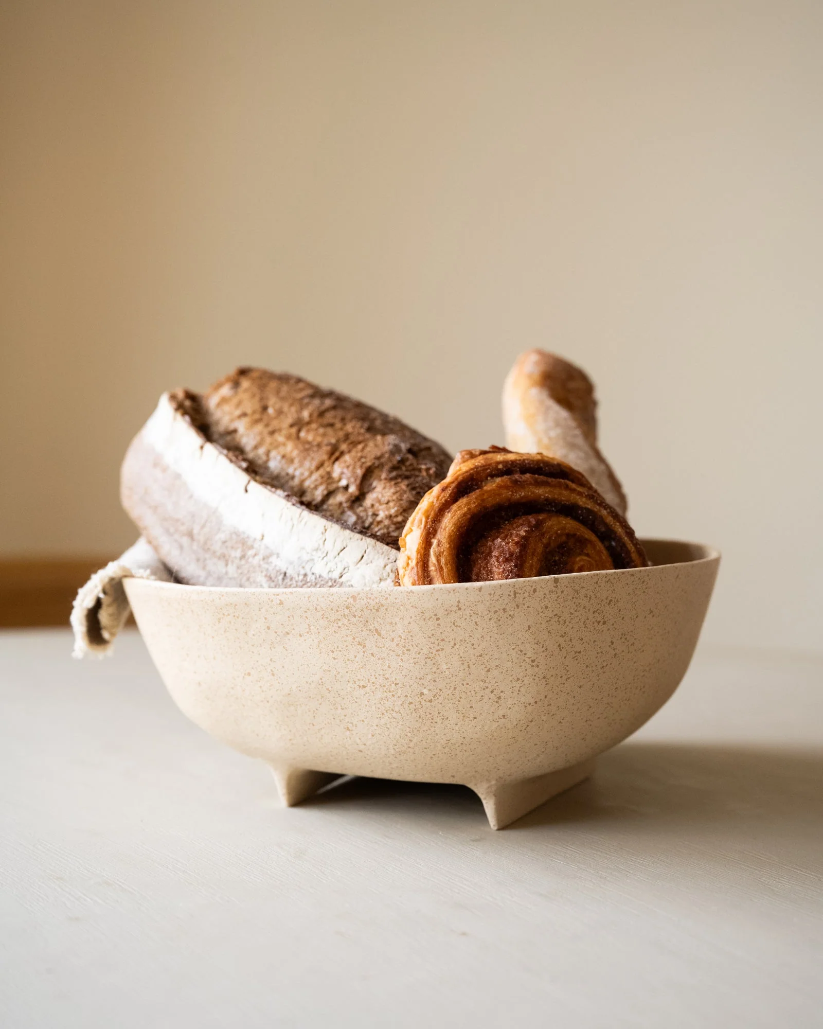 Serving Bowl Rosa Sand