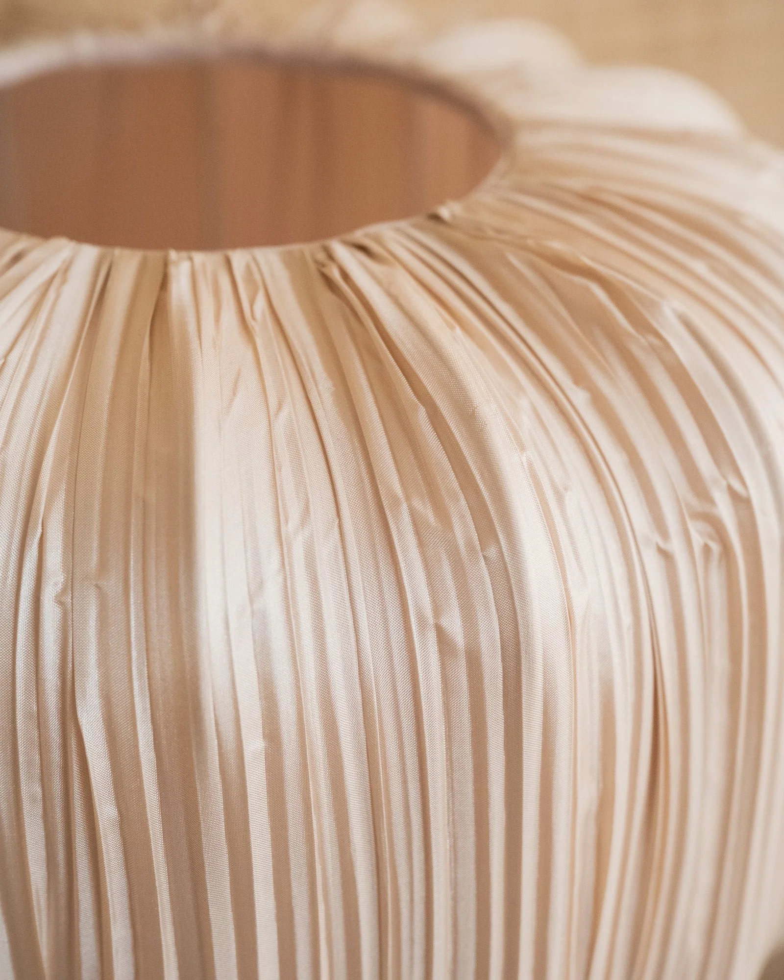 TILTIL Table Lamp Sanae Satin - Image 5