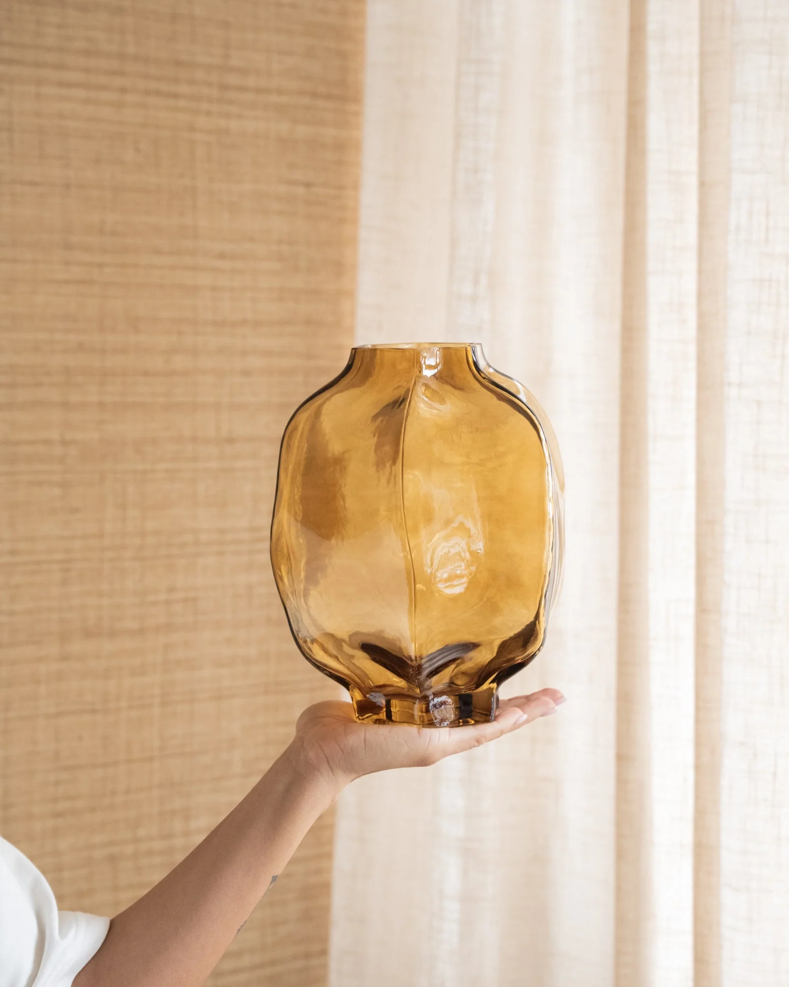 Vaas Glass Falzes Amber - Image 3