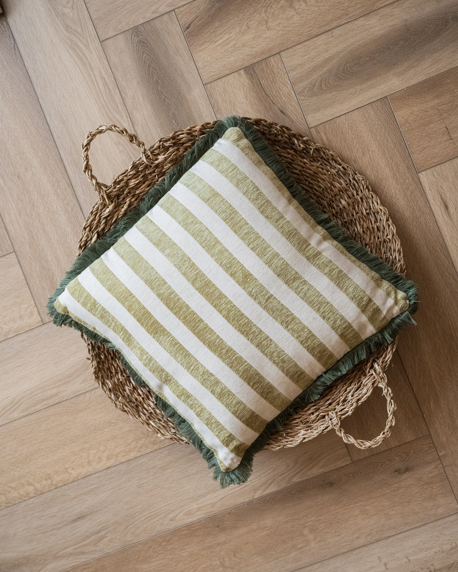 Cushion Tess Matcha Green - Image 5