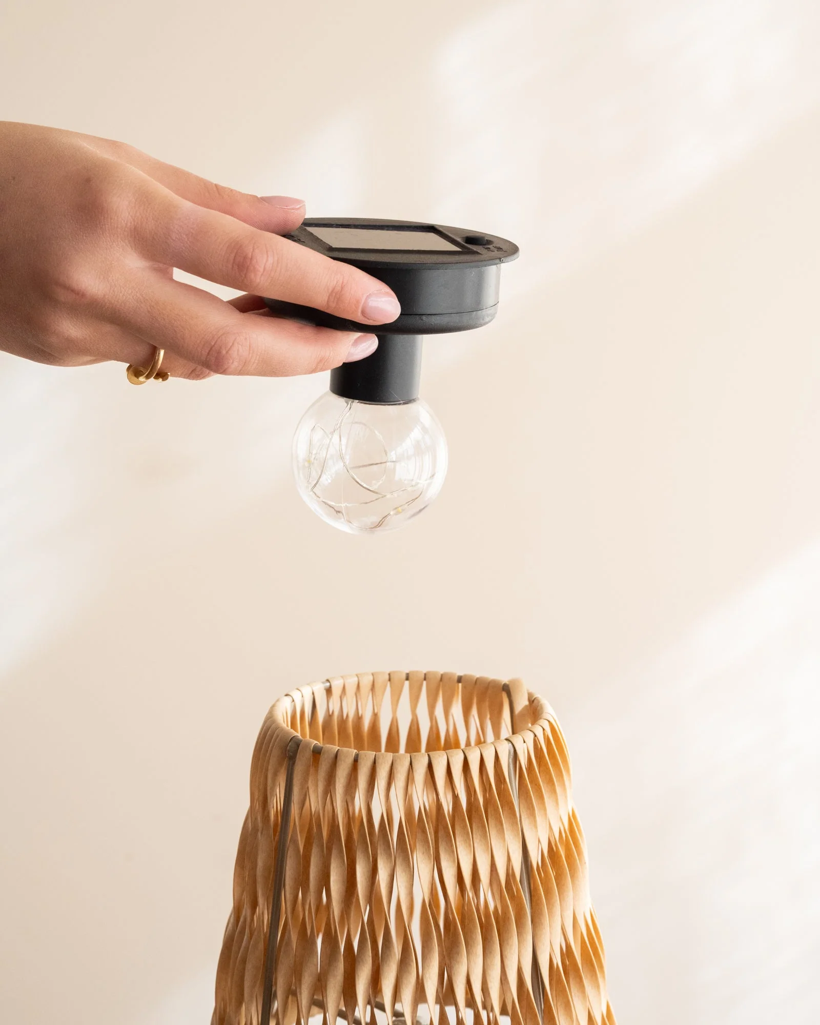 Solar Table Lamp Rattan Light Brown - Image 3