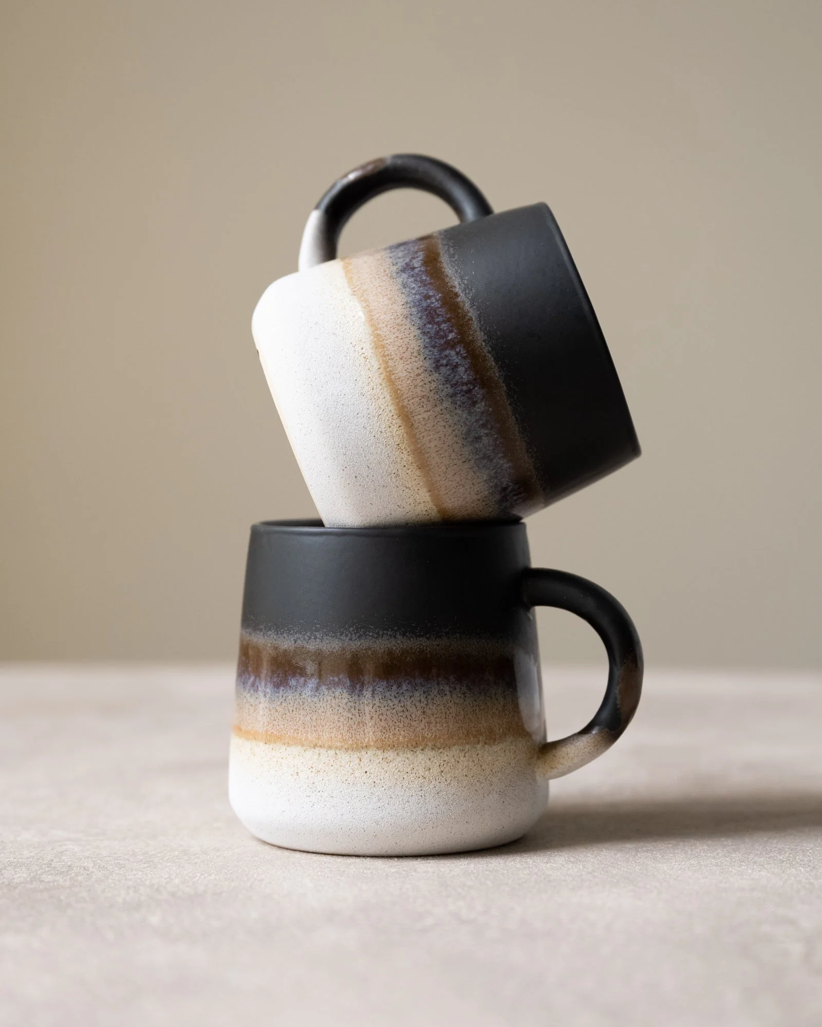 Mug Mojave Glaze Black - Image 4