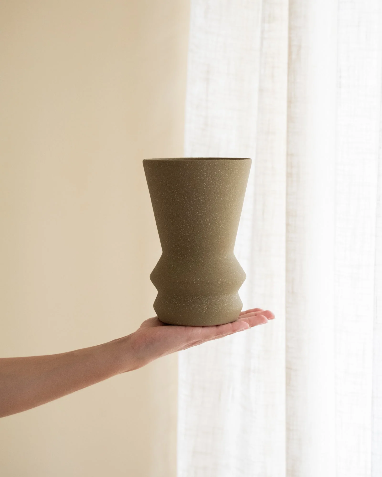 Handmade Deco Vaas Engobe Green - Image 3