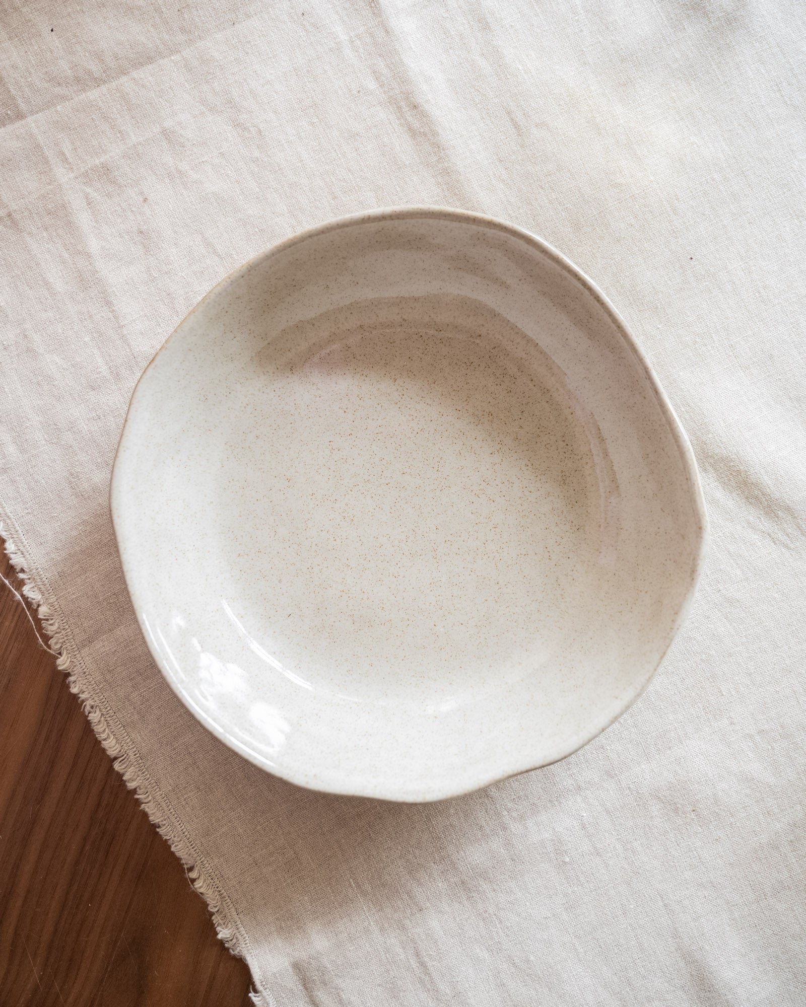 Handgemaakte Diep Dinerbord Serpa Beige