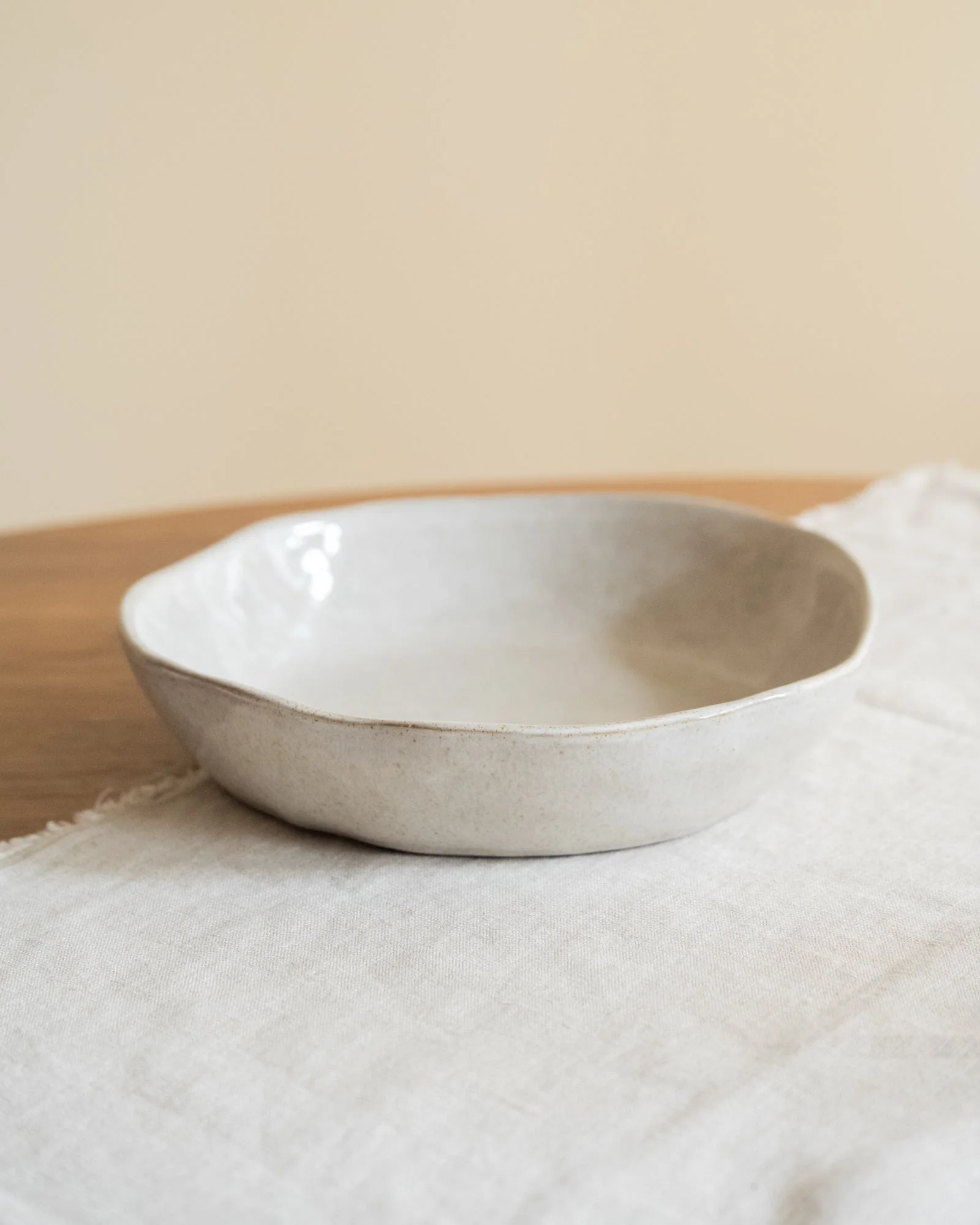 Handgemaakte Diep Dinerbord Serpa Beige - Image 6