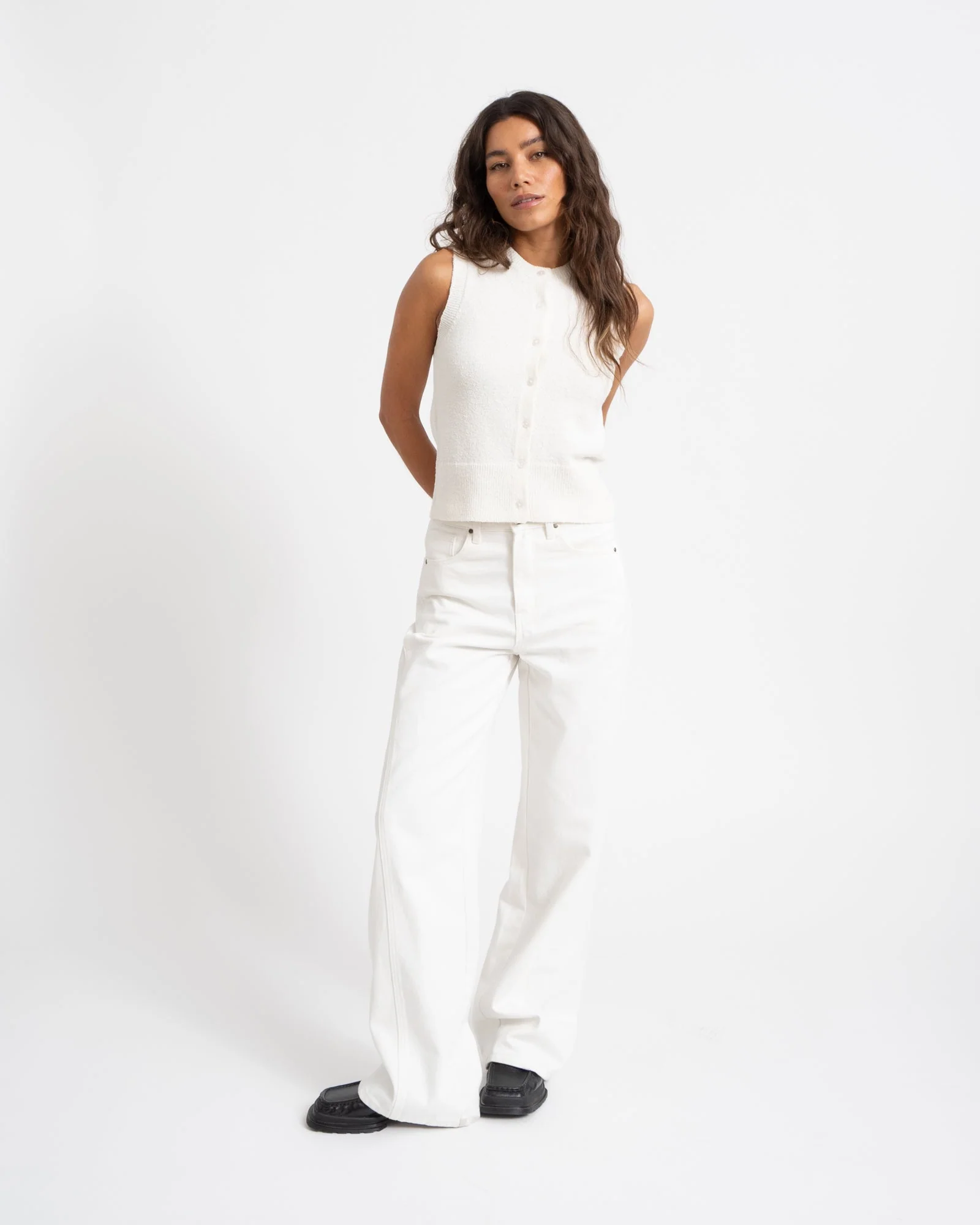 Carmen O-Neck Knit Cardigan Birch - Image 2