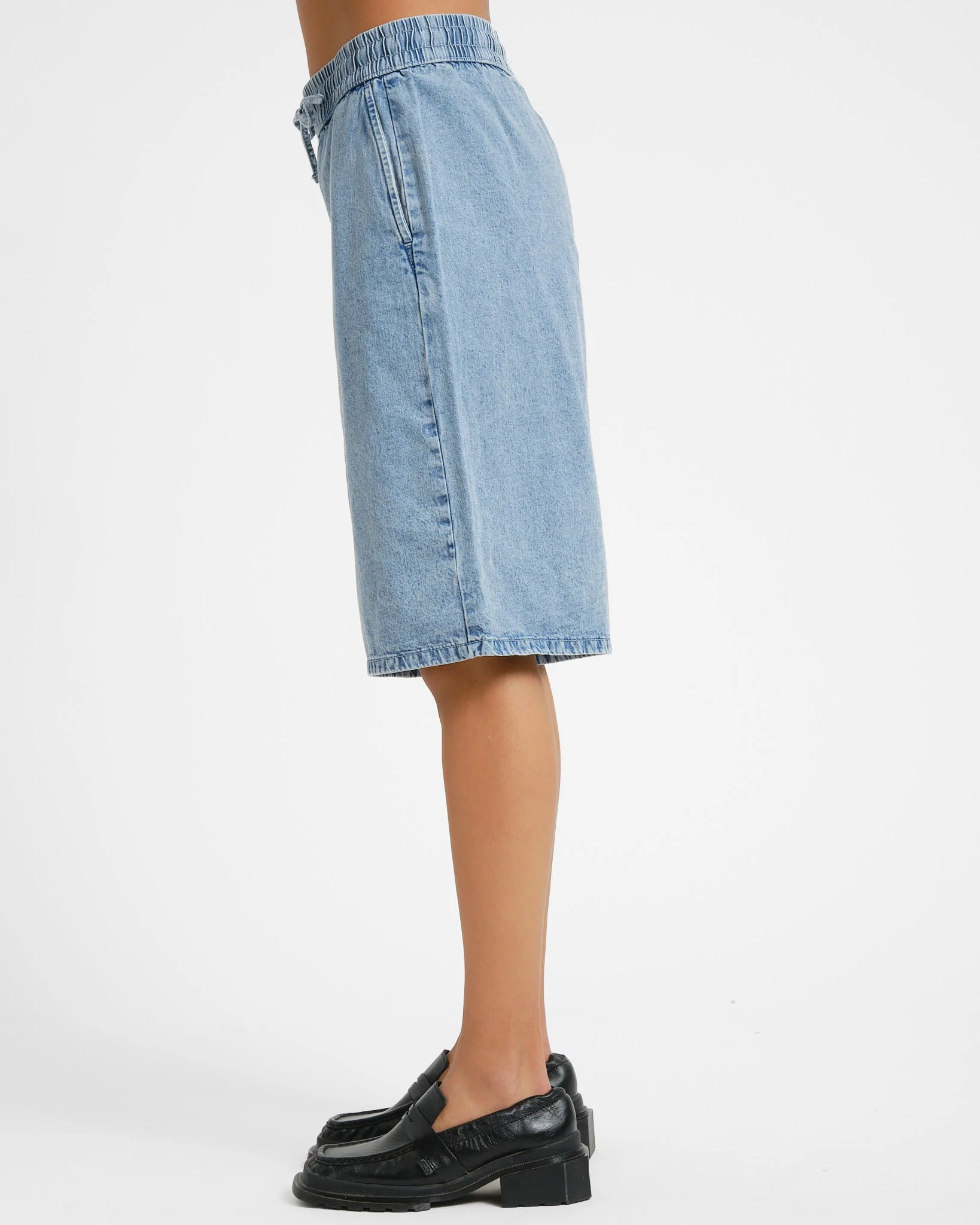 Signe Long Denim Shorts Light Blue Denim - Image 5