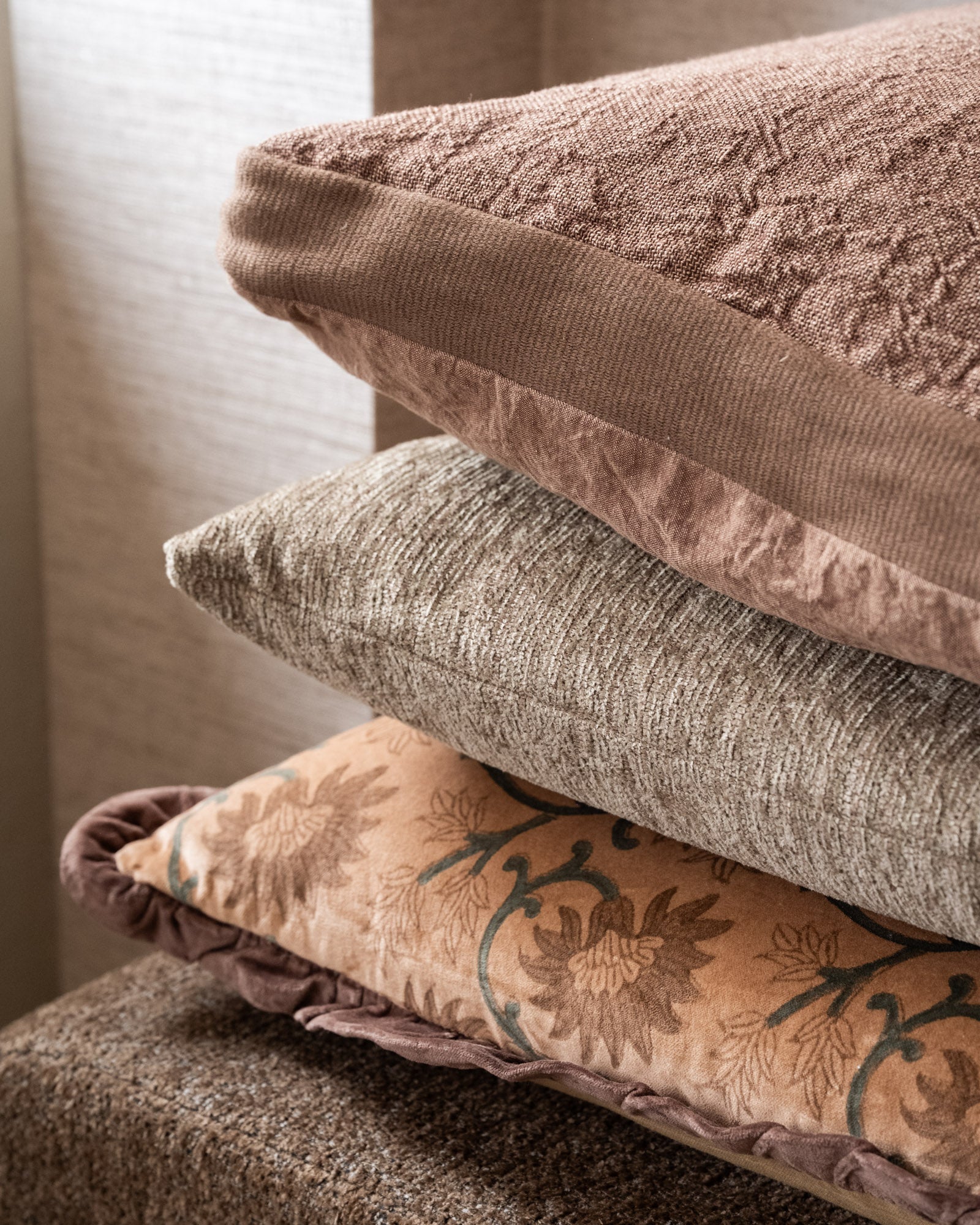 100% Feather Cushion Alpha Mocha Linen - Image 2