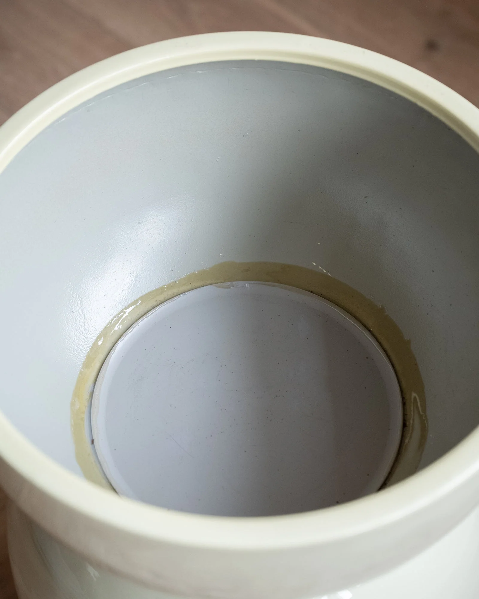 Large Planter Mimea Enamel Green - Image 8