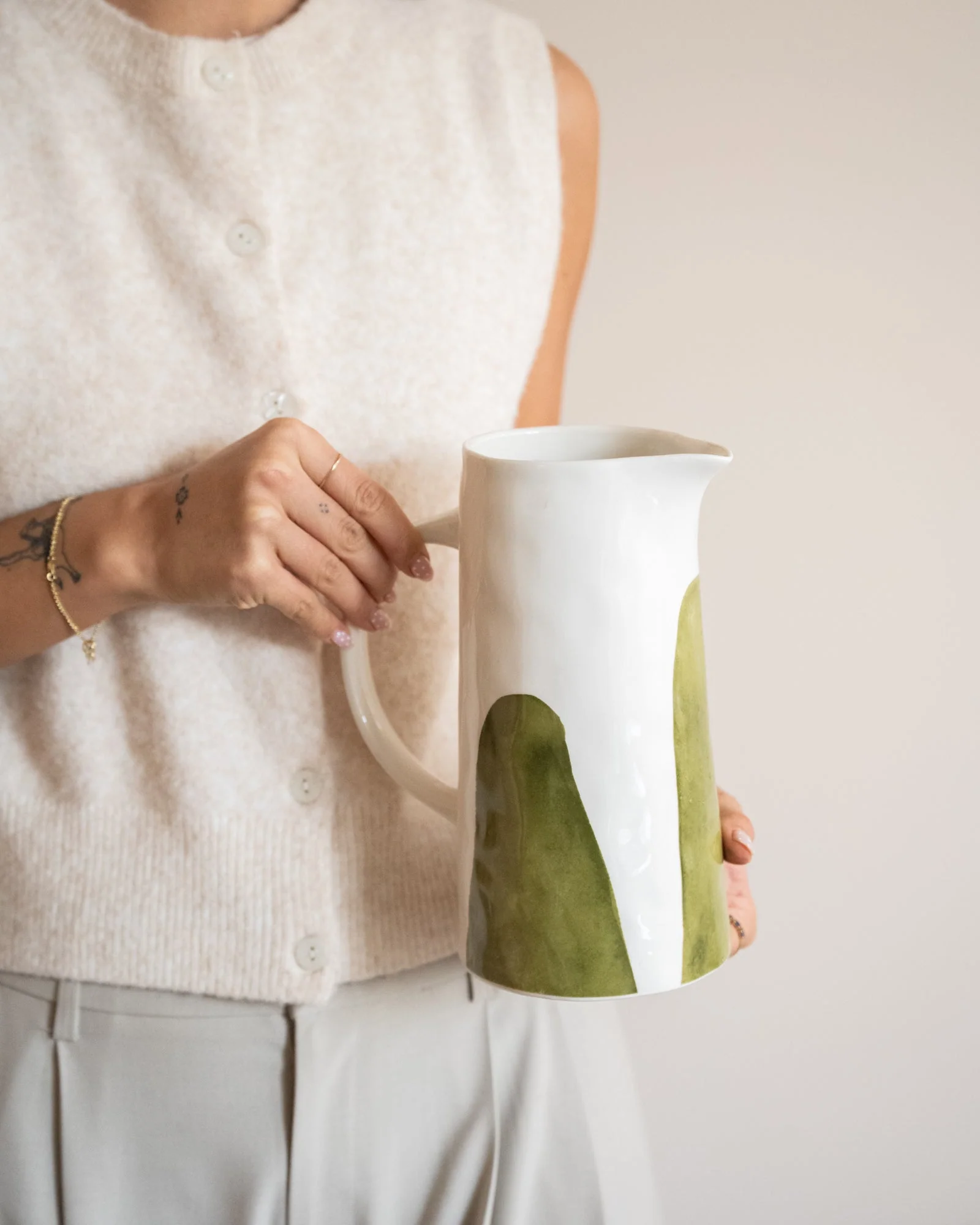 Jug Labo Olive Green - Image 4
