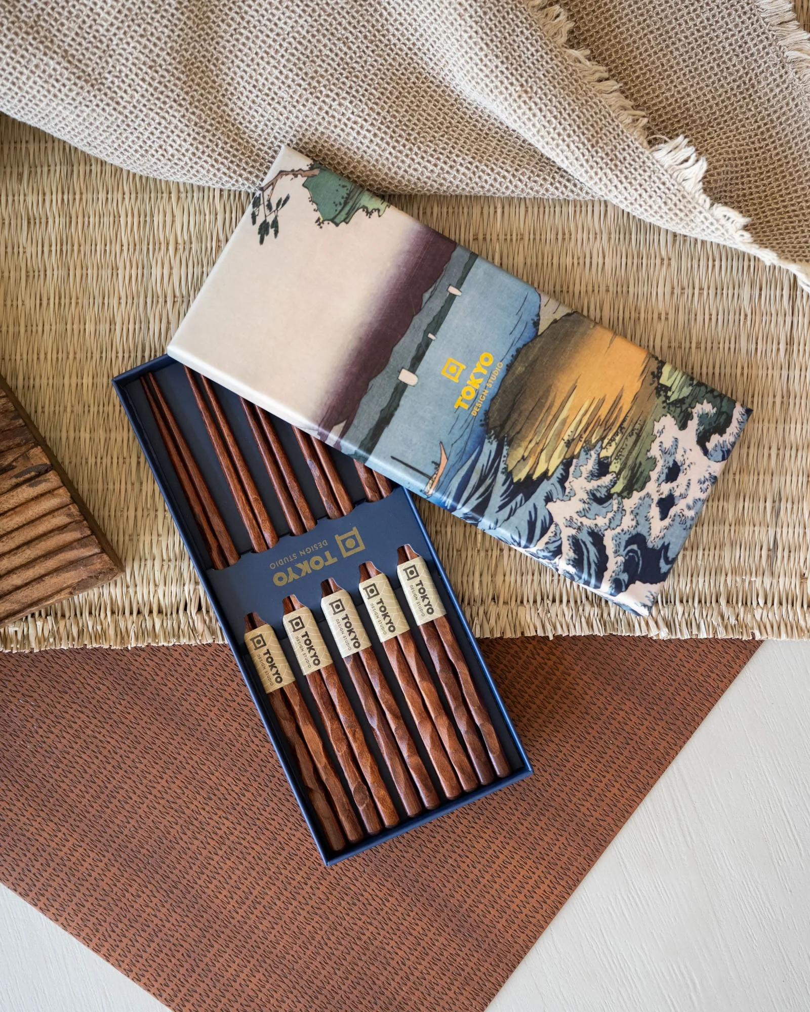 GIFT SET 5 PCS - Chopstick Twist Brown - Image 2