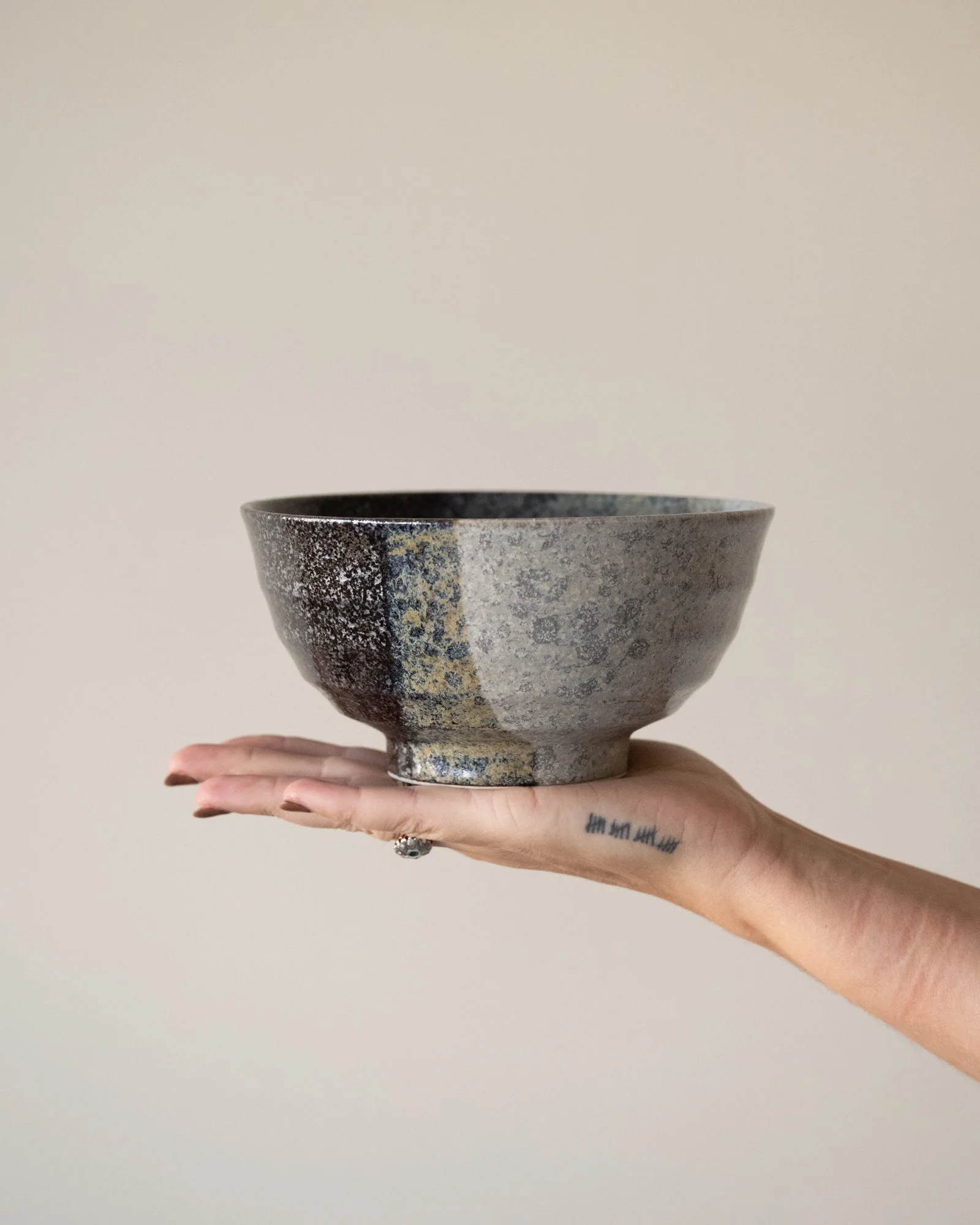 Handmade Japanese Tayo Bowl Oboro Yamakage - Image 4
