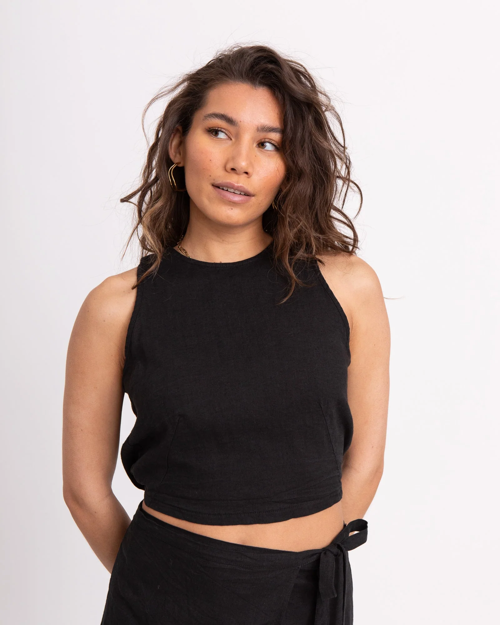 TILTIL  Ai-vi Linen Top Black - Image 6