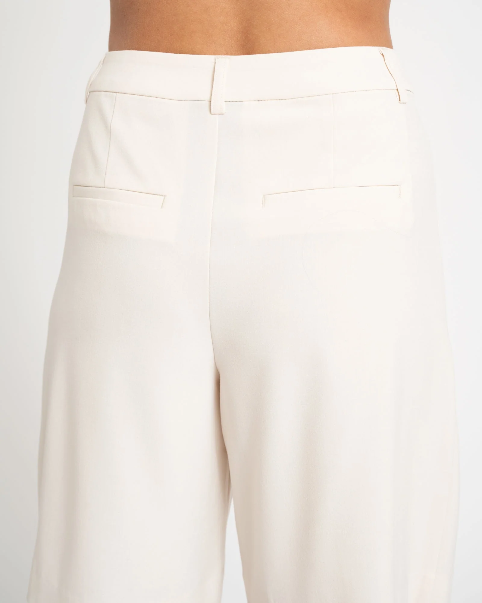 TILTIL Alke Bermuda Off White - Image 7