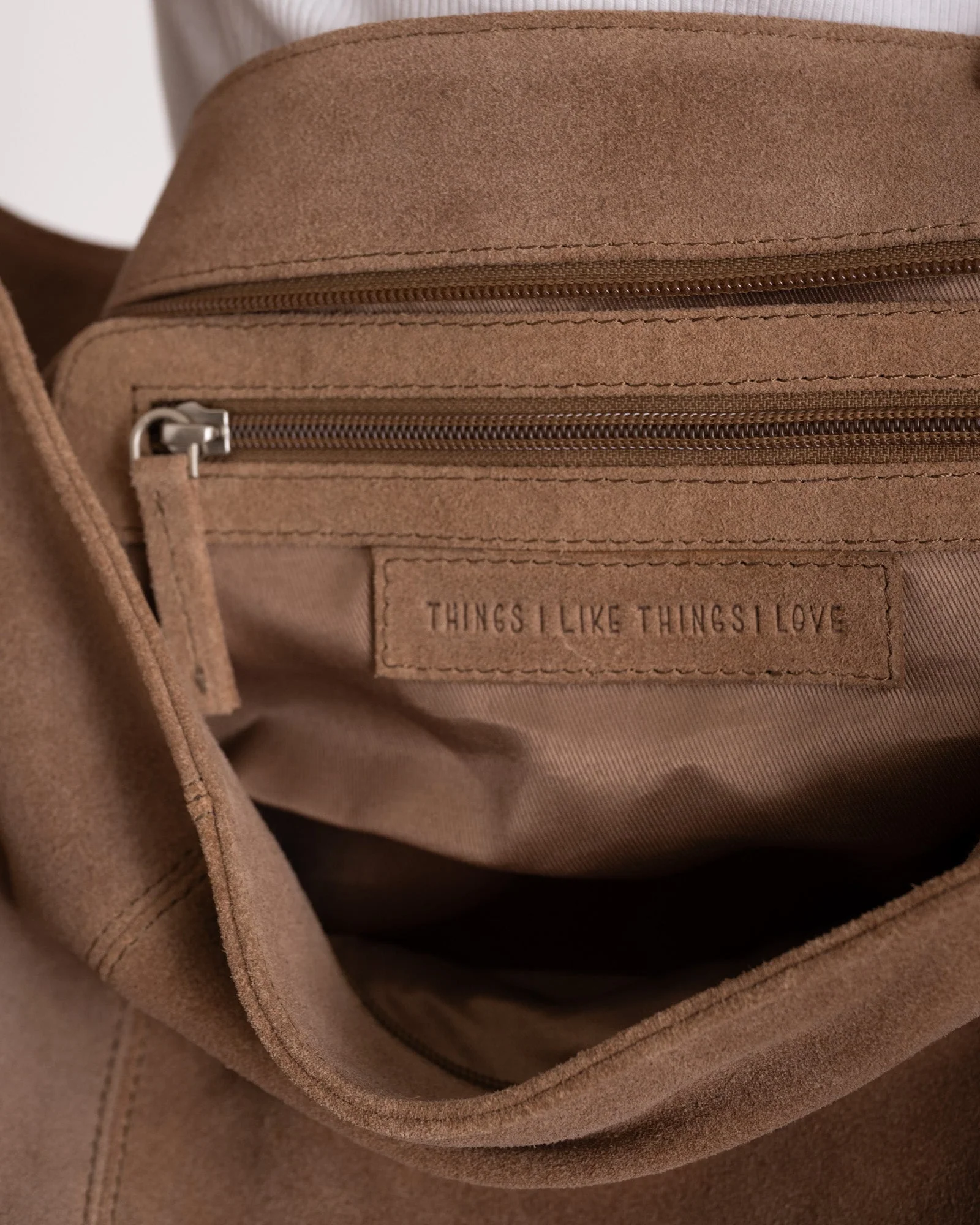 TILTIL Suede Bag Ariana Beige - Image 4