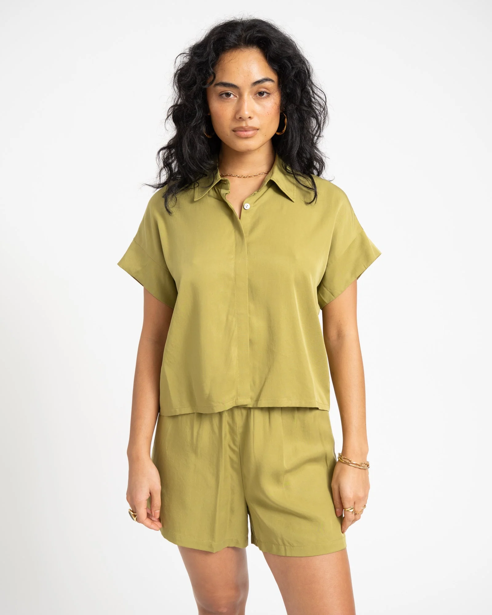 TILTIL Elin Tencel Short Sleeve Blouse Moss Green - Image 4