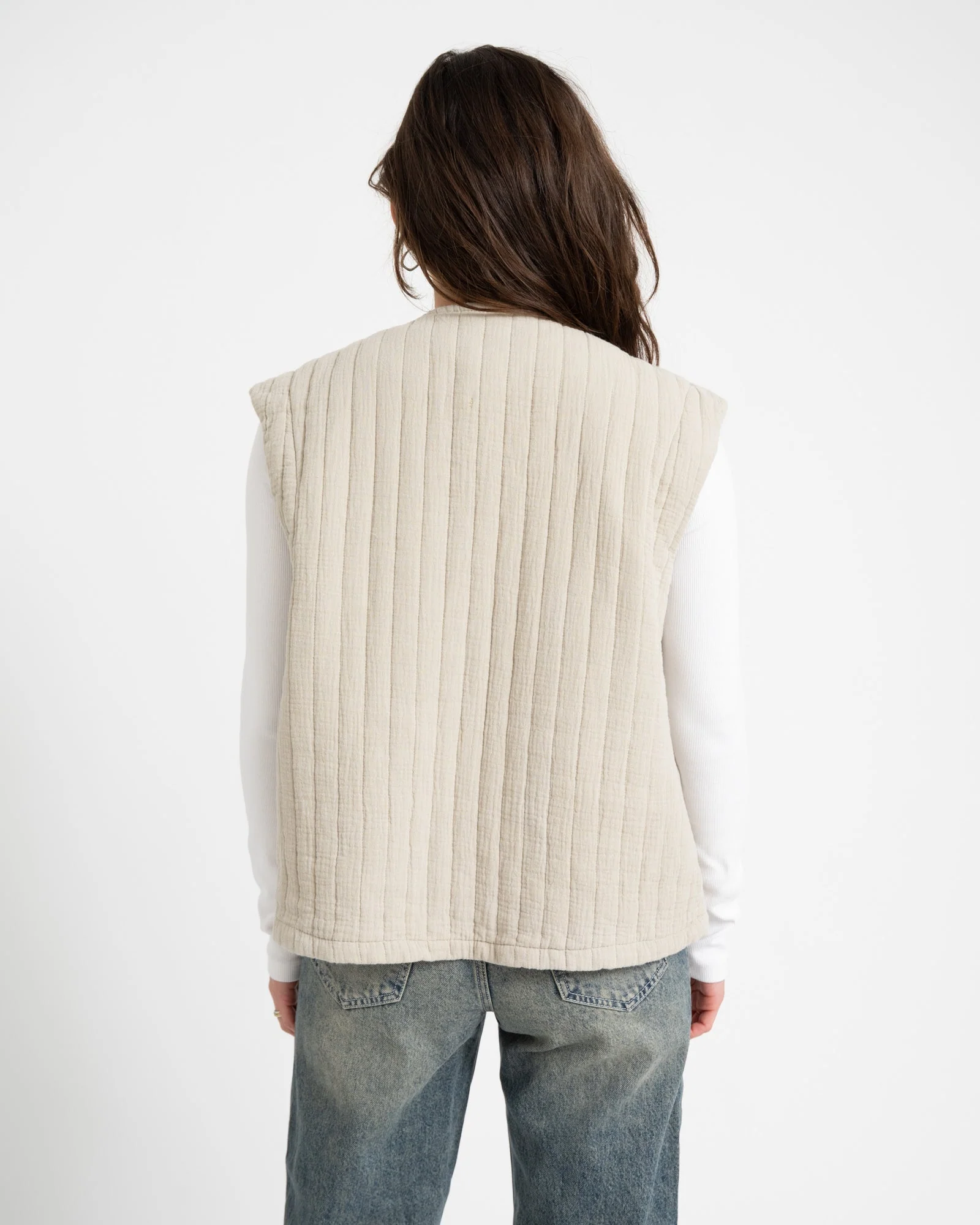 TILTIL Evi Emboidery Gilet Taupe - Image 5
