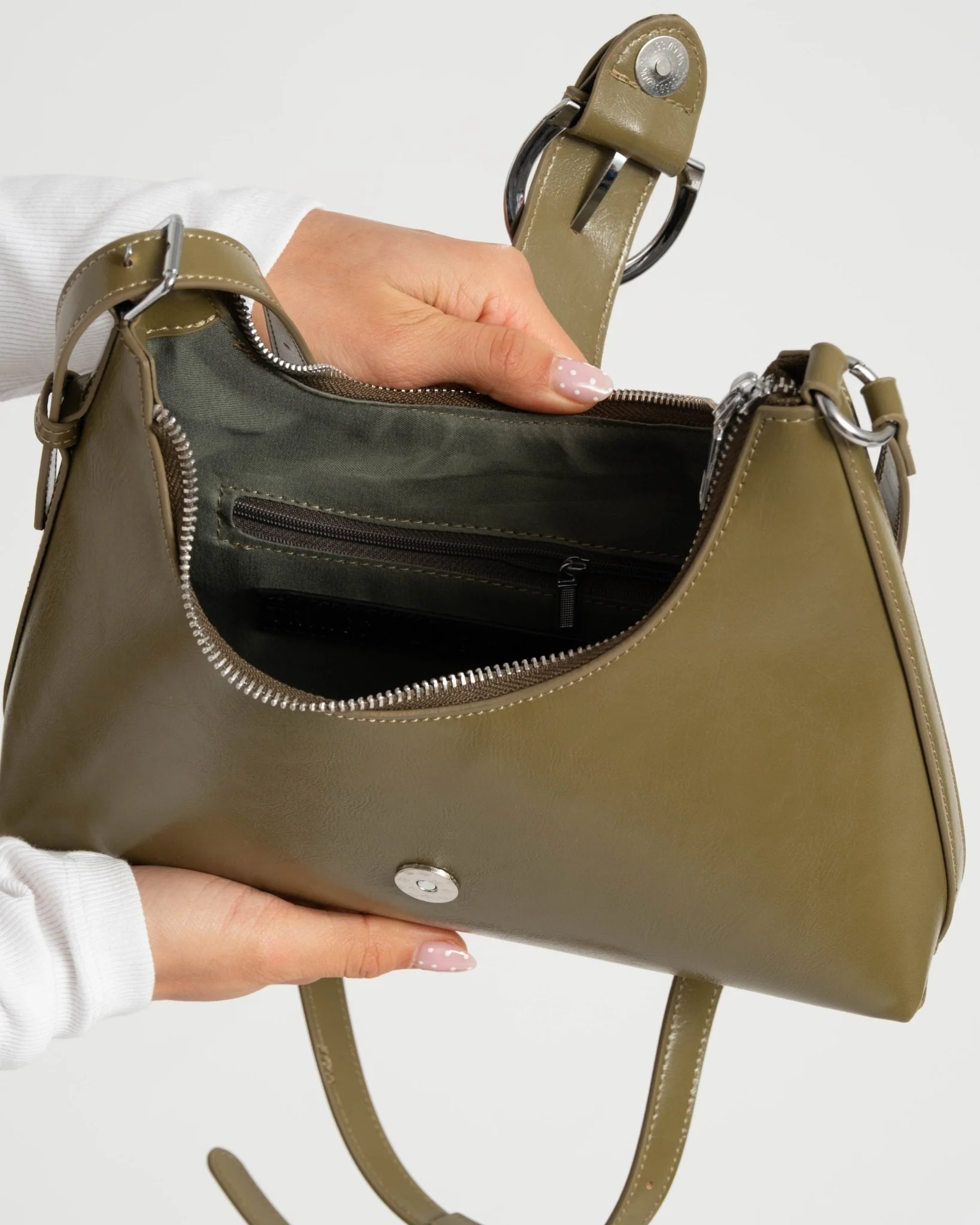 TILTIL Frederique Buckled Bag Olive - Image 5