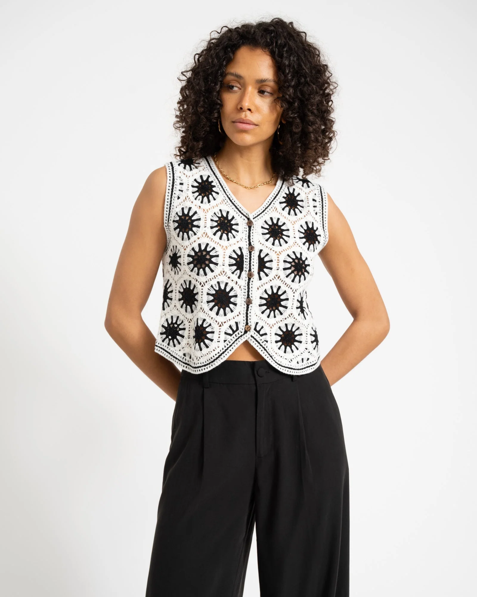 TILTIL Jillie Crochet Gilet Black - Image 2