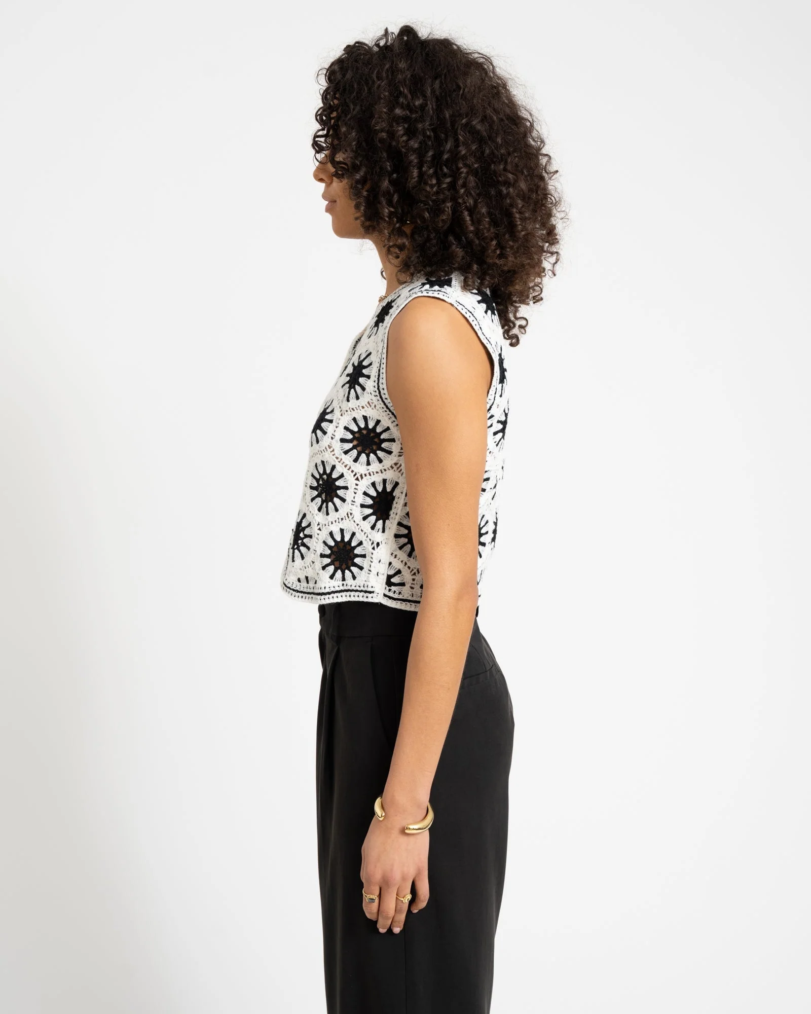 TILTIL Jillie Crochet Gilet Black - Image 4