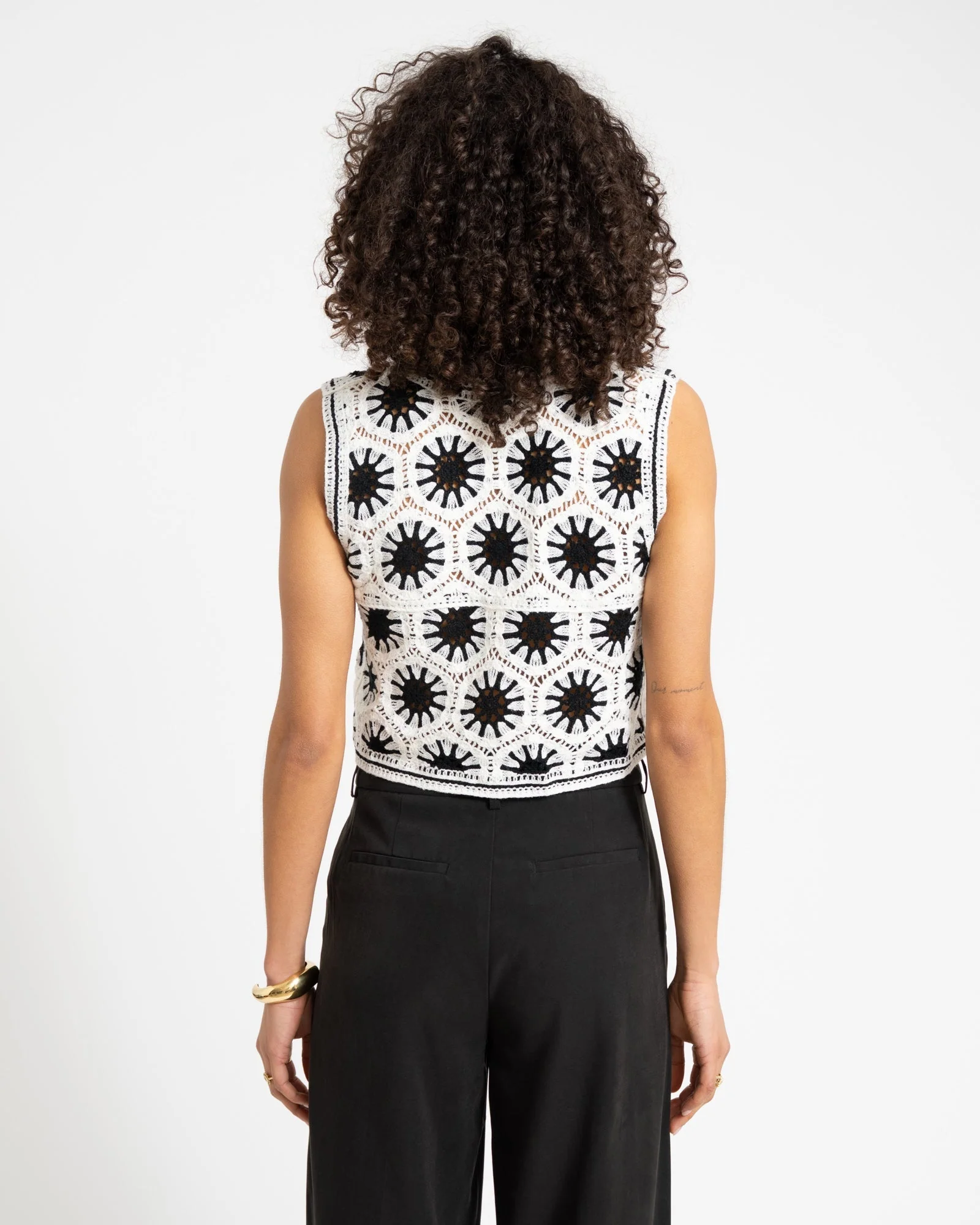 TILTIL Jillie Crochet Gilet Black - Image 5