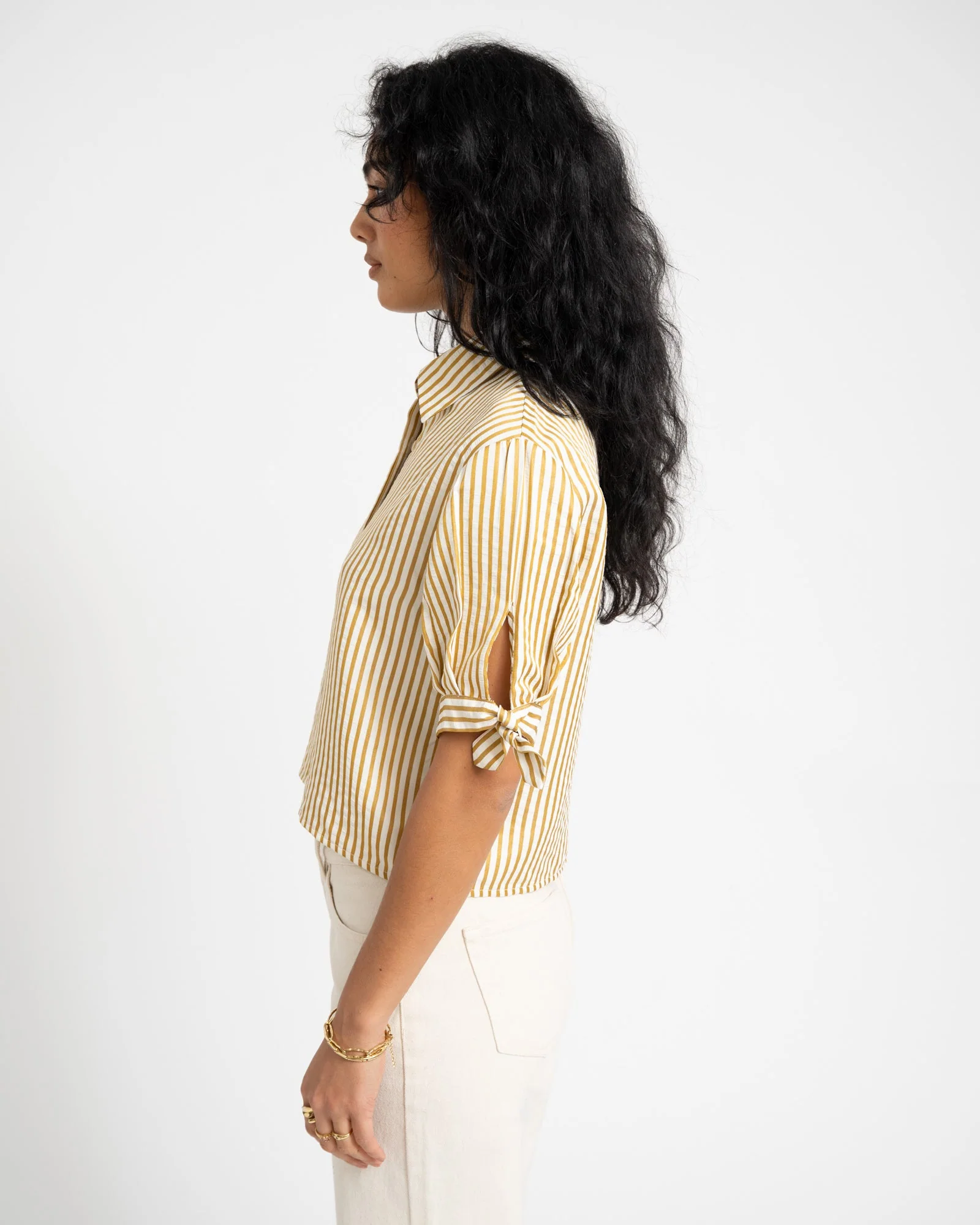 TILTIL Layla Shortsleeve Blouse Goud - Image 4