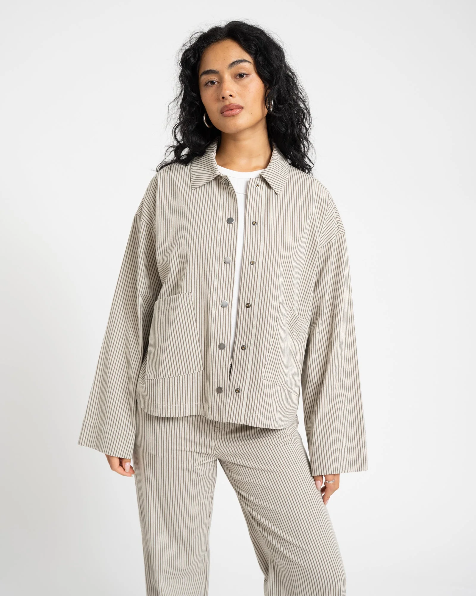 TILTIL Lucy Striped Shacket Green - Image 4
