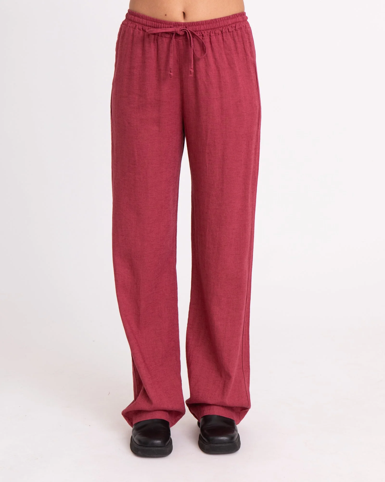 TILTIL Mailey Linen Pants Burgundy - Image 2