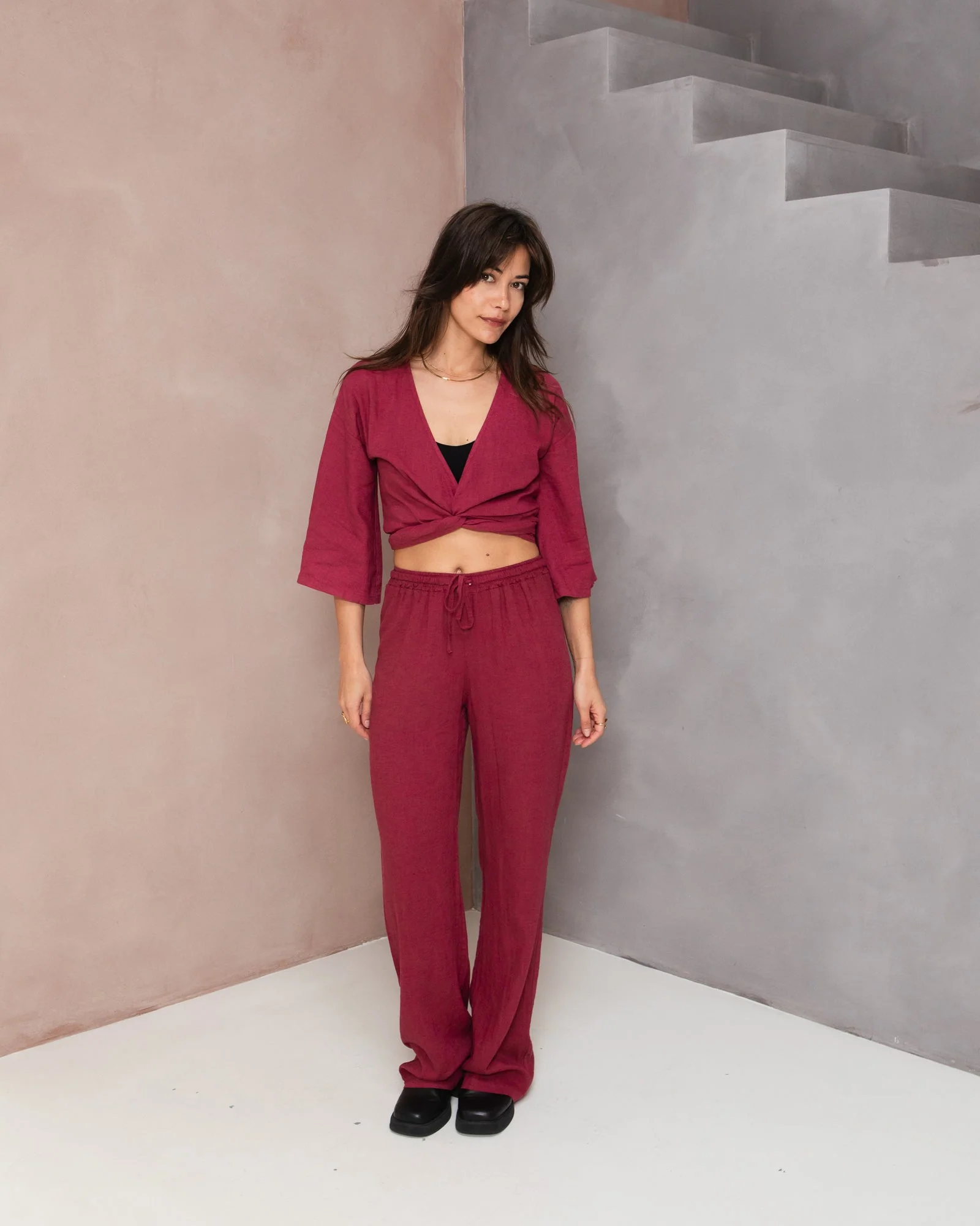 TILTIL Mailey Linen Pants Burgundy - Image 6