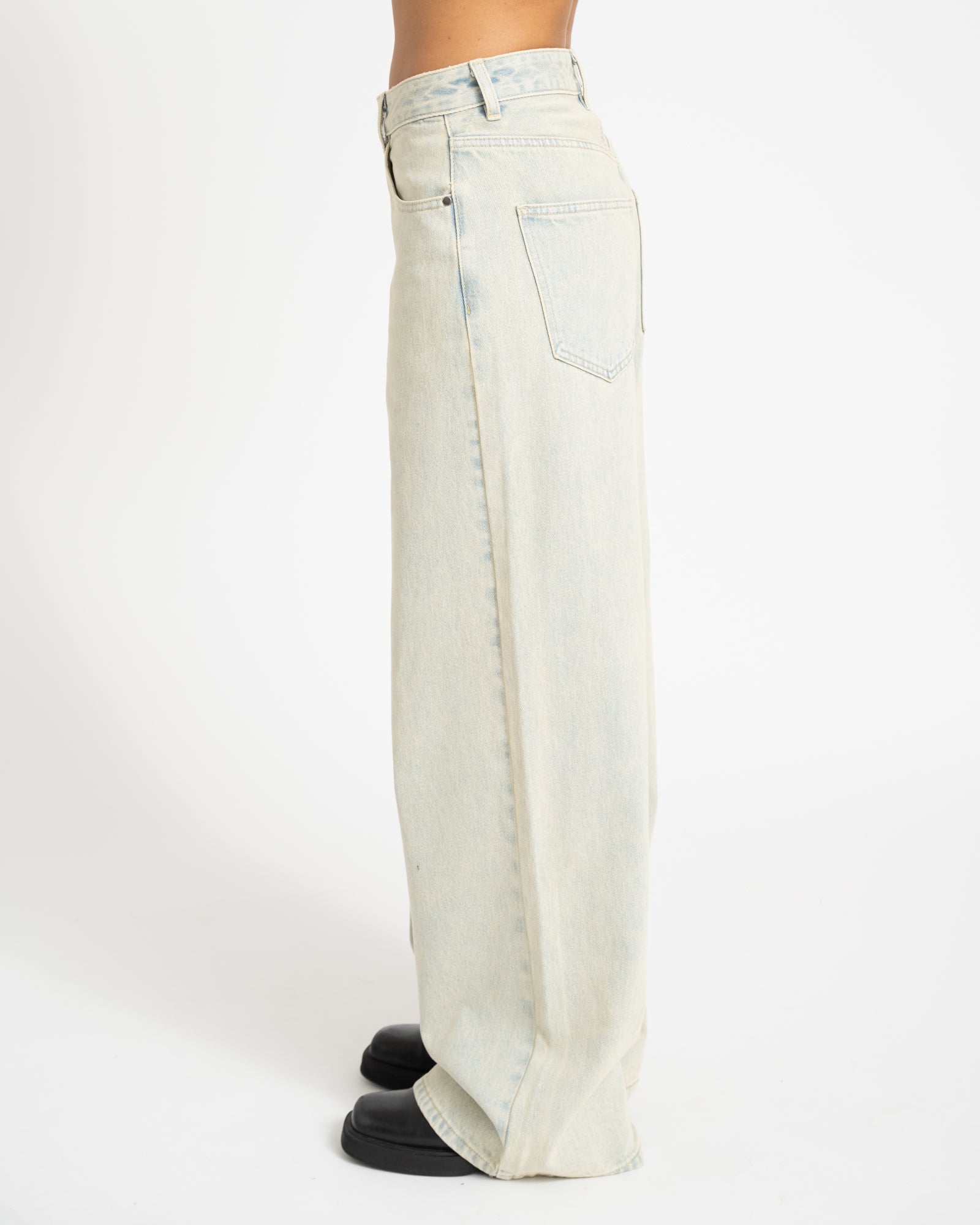 TILTIL Milo Baggy Jeans Cream Blue - Image 6