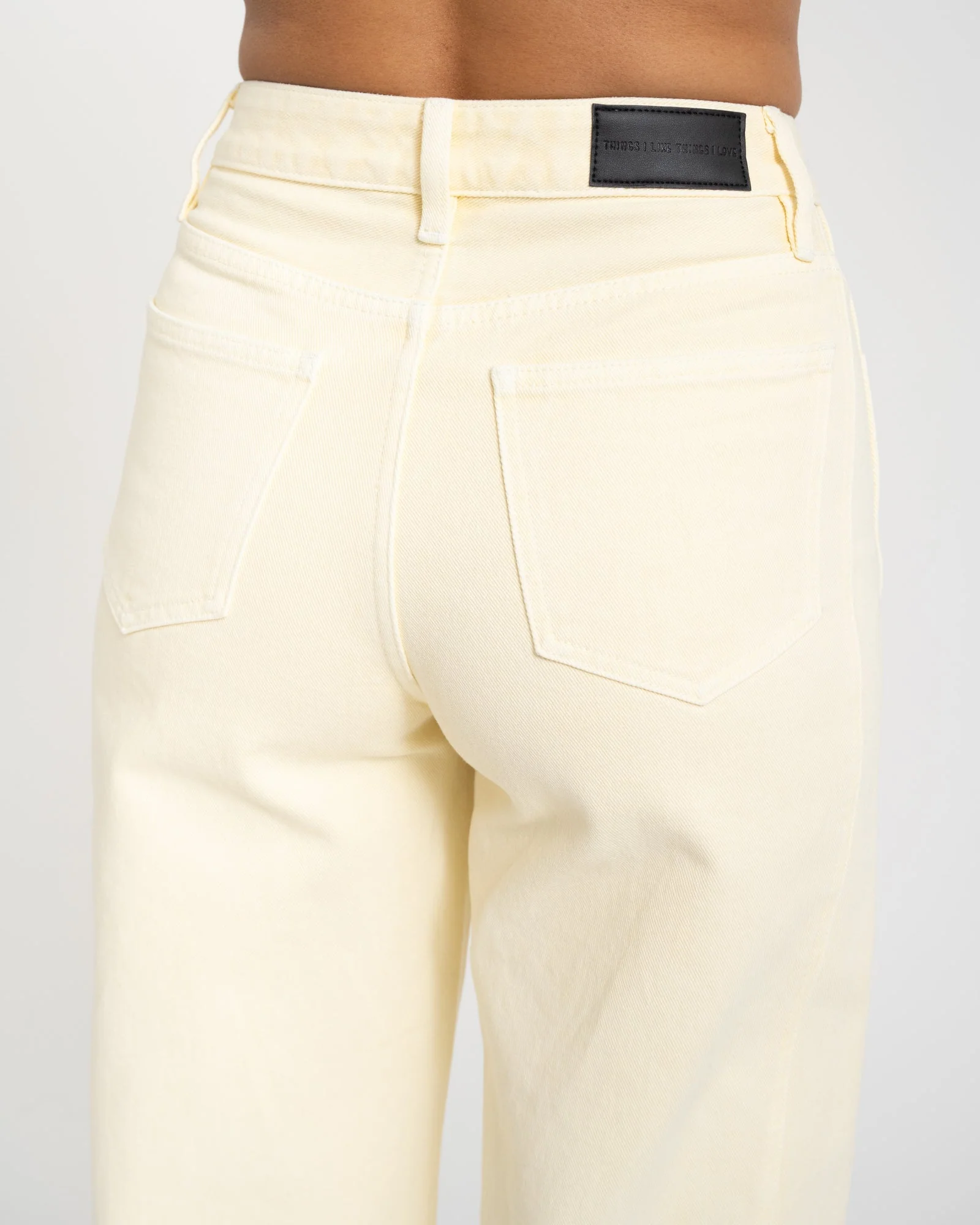 TILTIL Missy Relaxed Seam Jeans Butter Yellow - Image 8