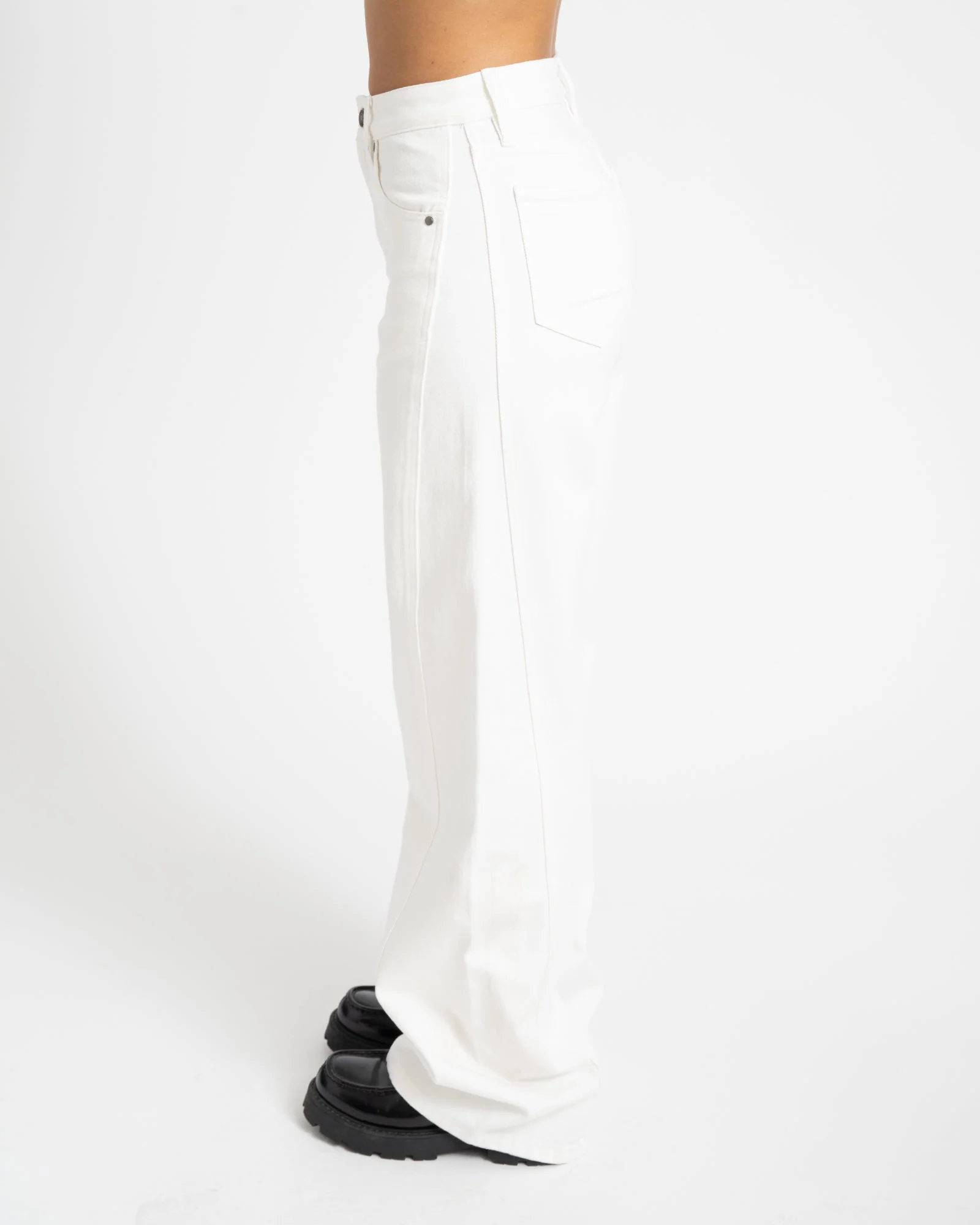 TILTIL Missy HR Relaxed Seam Jeans White - Image 5