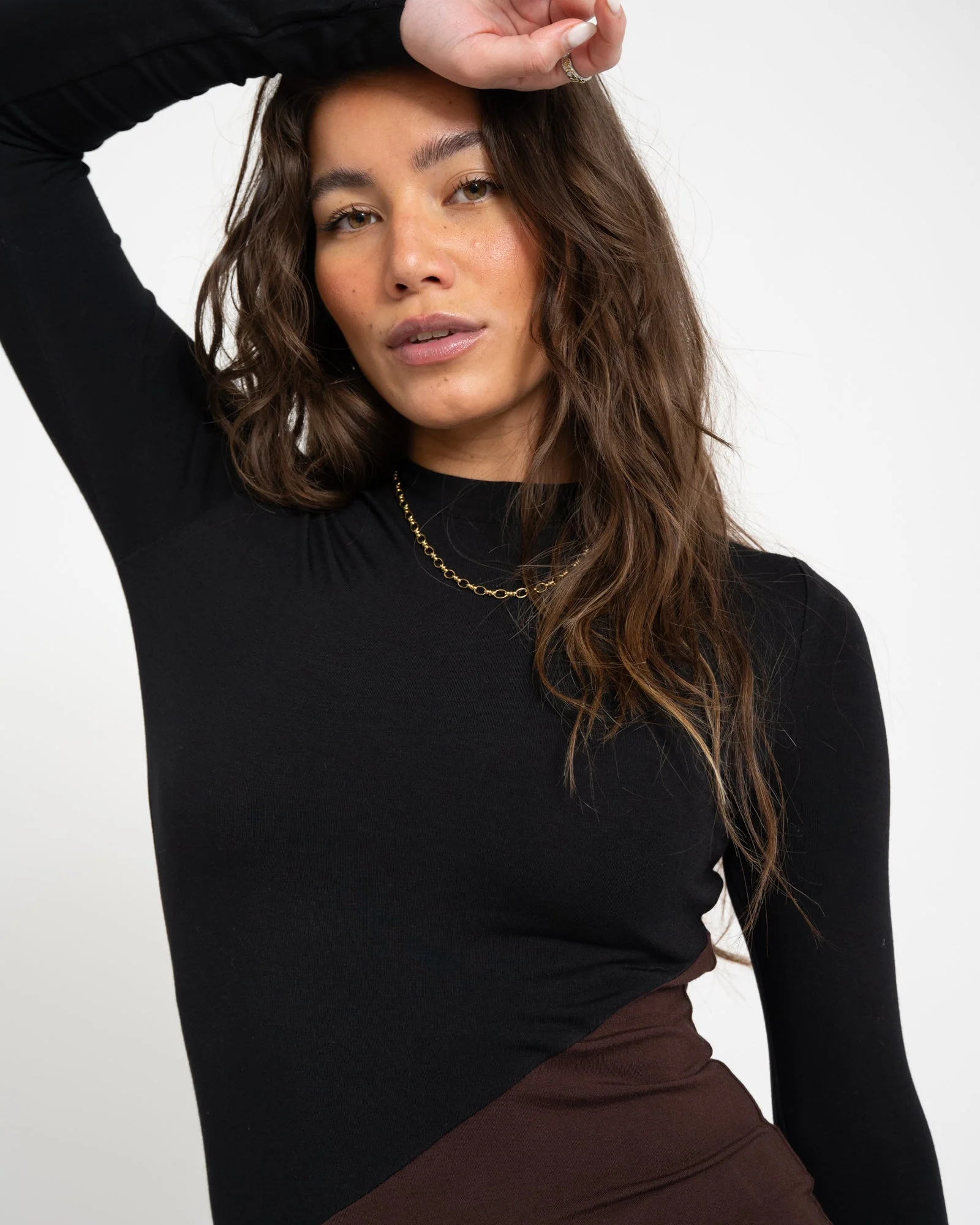 TILTIL Nela High Neck Longsleeve Black Brown