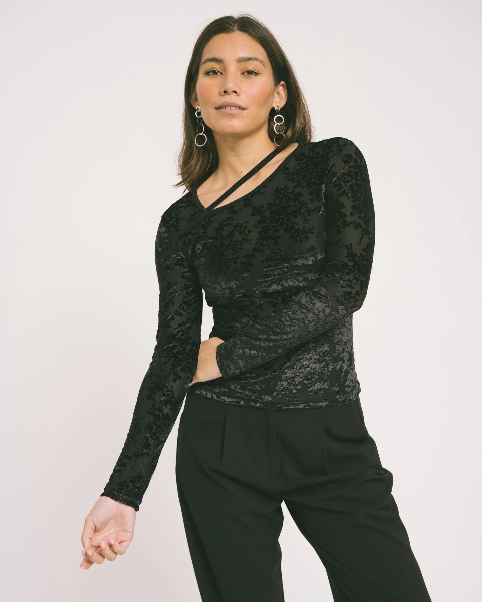 TILTIL Phoebe Velvet Black - Image 2