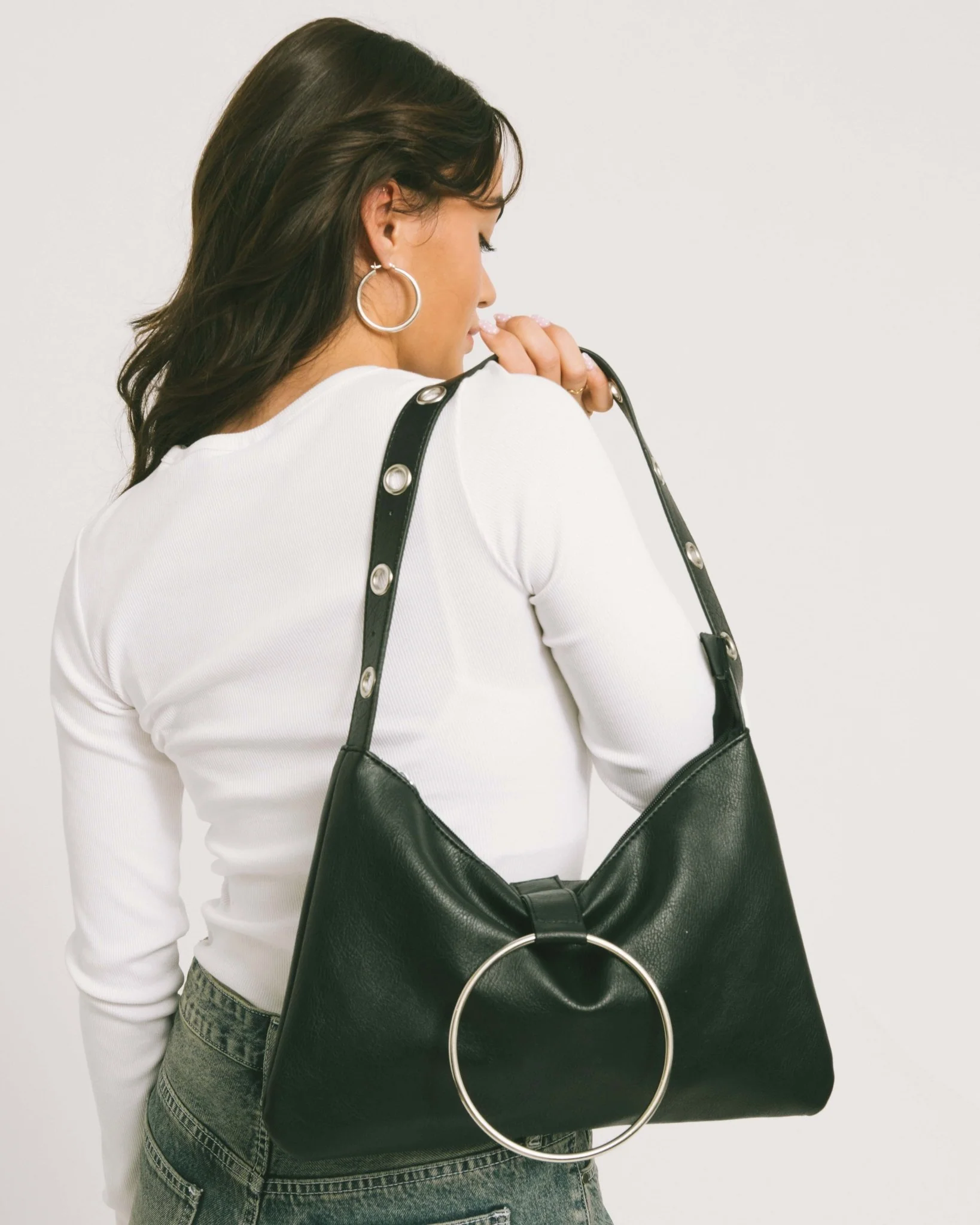 TILTIL Raven Ring Bag Black - Image 2