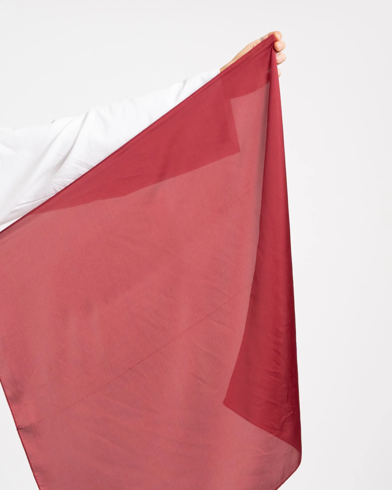 TILTIL Satin Scarf Tonal Red - Image 3