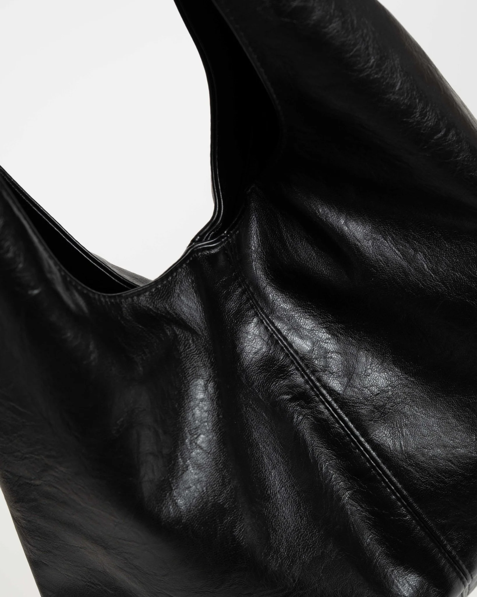 TILTIL Slouchy Bag Zwart - Image 5
