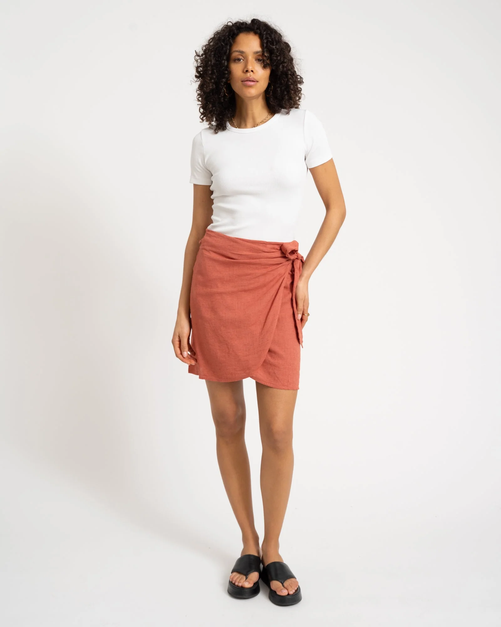 TILTIL Sunny Linen Wrap Skirt Pomegranate - Image 2