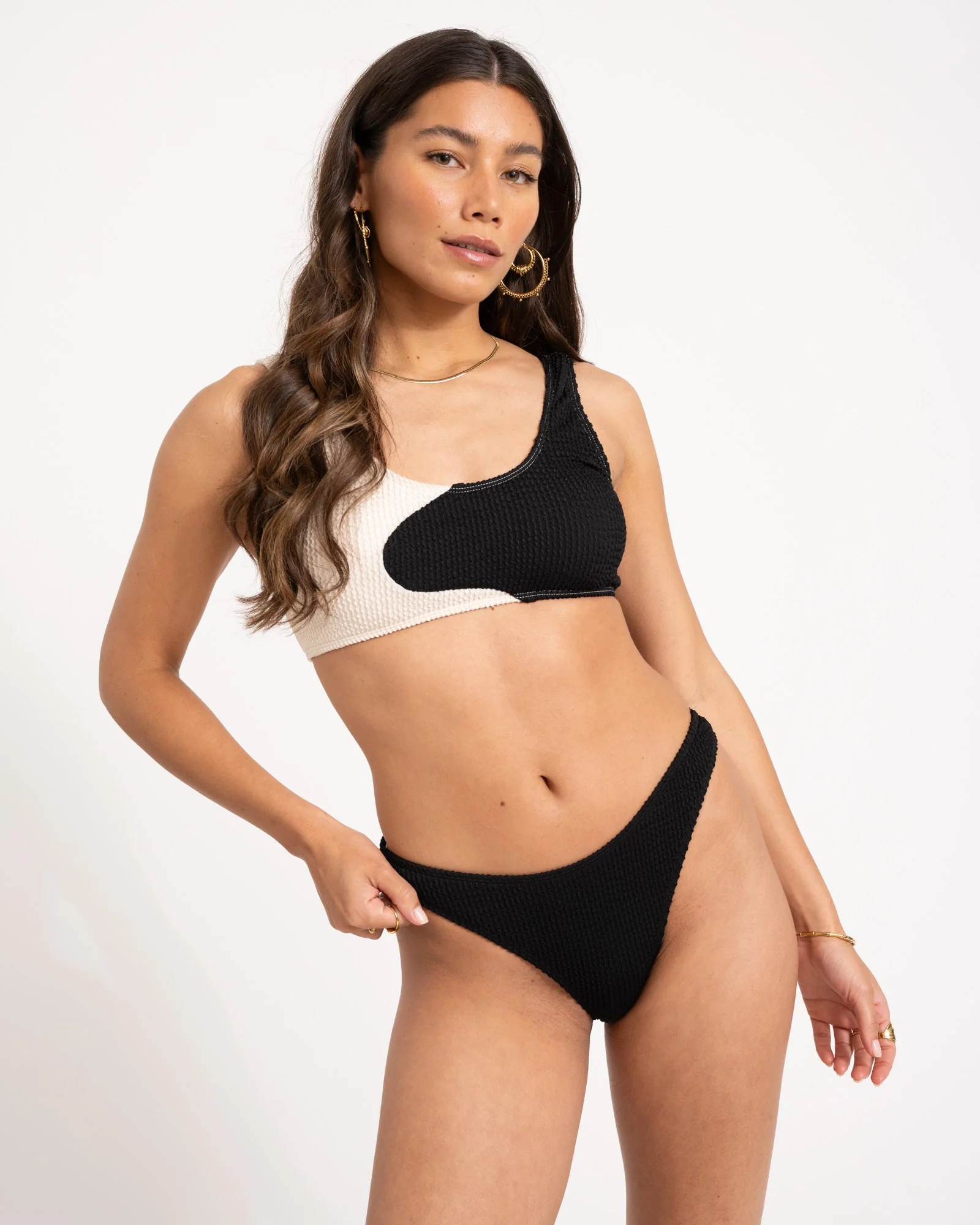 TILTIL Yin Yang Bikini Top - Image 3