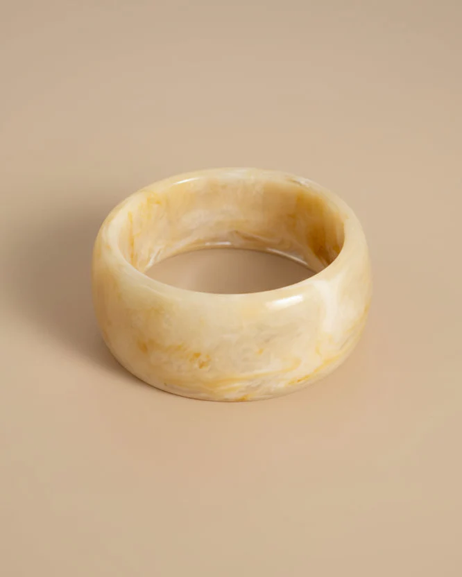 TILTIL Acrylic Roundy Bangle Honey Swirl - Image 3