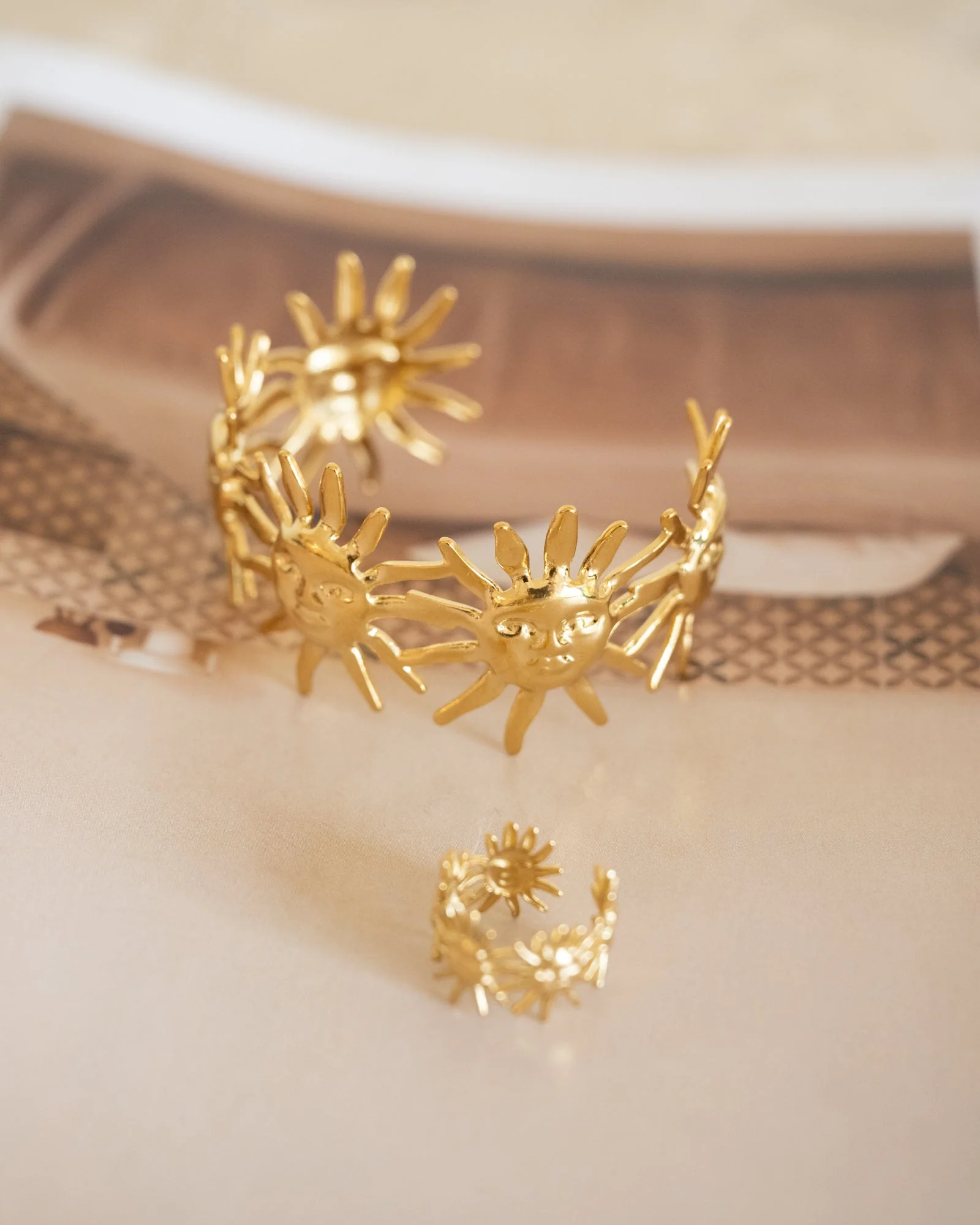 TILTIL Bracelet Bangle Sunny Gold - Image 4