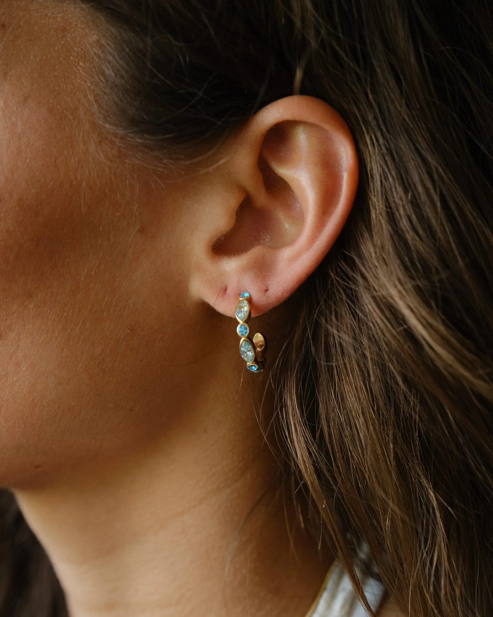 TILTIL Set van 2 Oorbellen Zircon Large Light Blue - Image 3