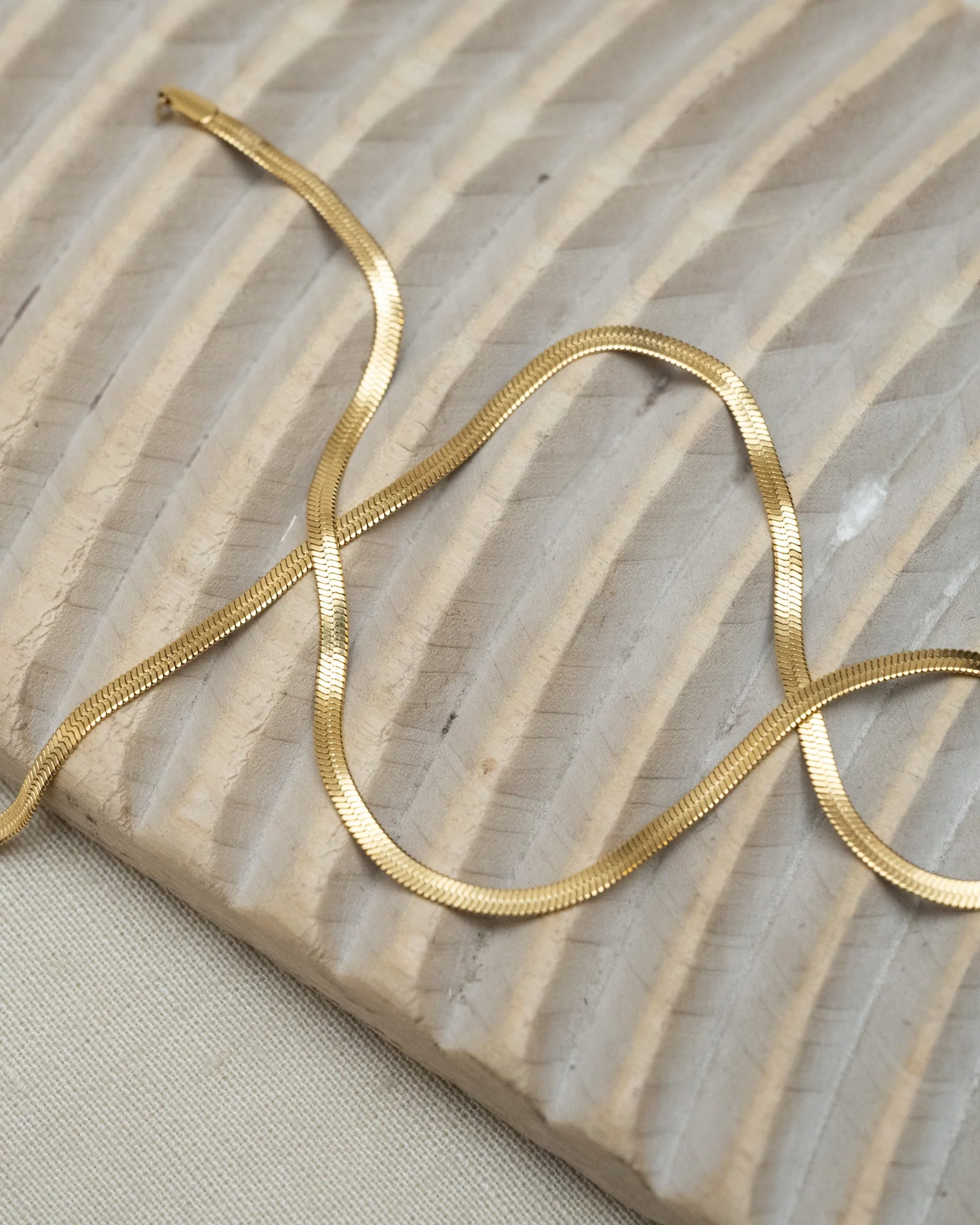 TILTIL Necklace Francy Flat Snake Chain Gold - Image 4