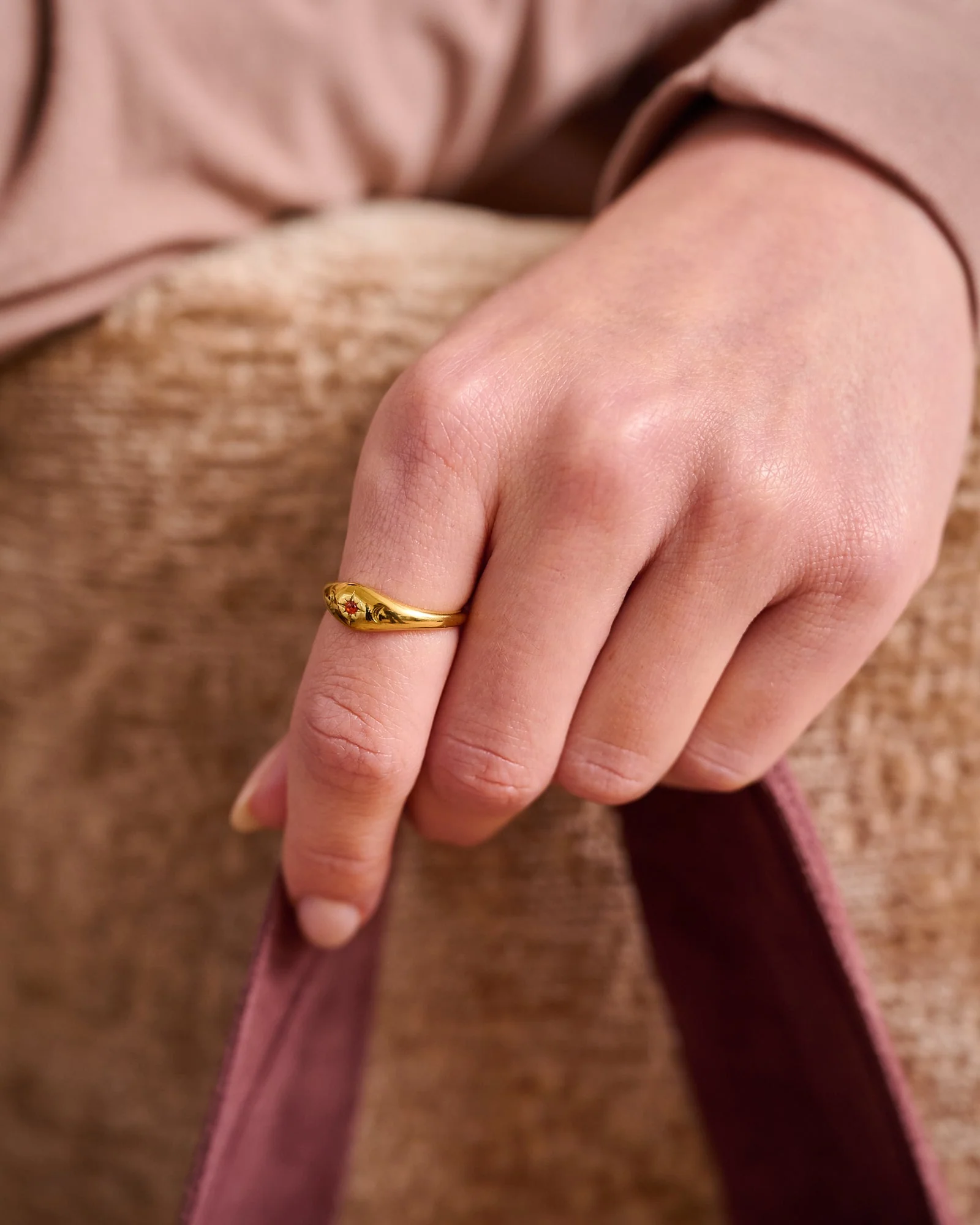TILTIL Ring Galaxy Glow Gold - Image 2