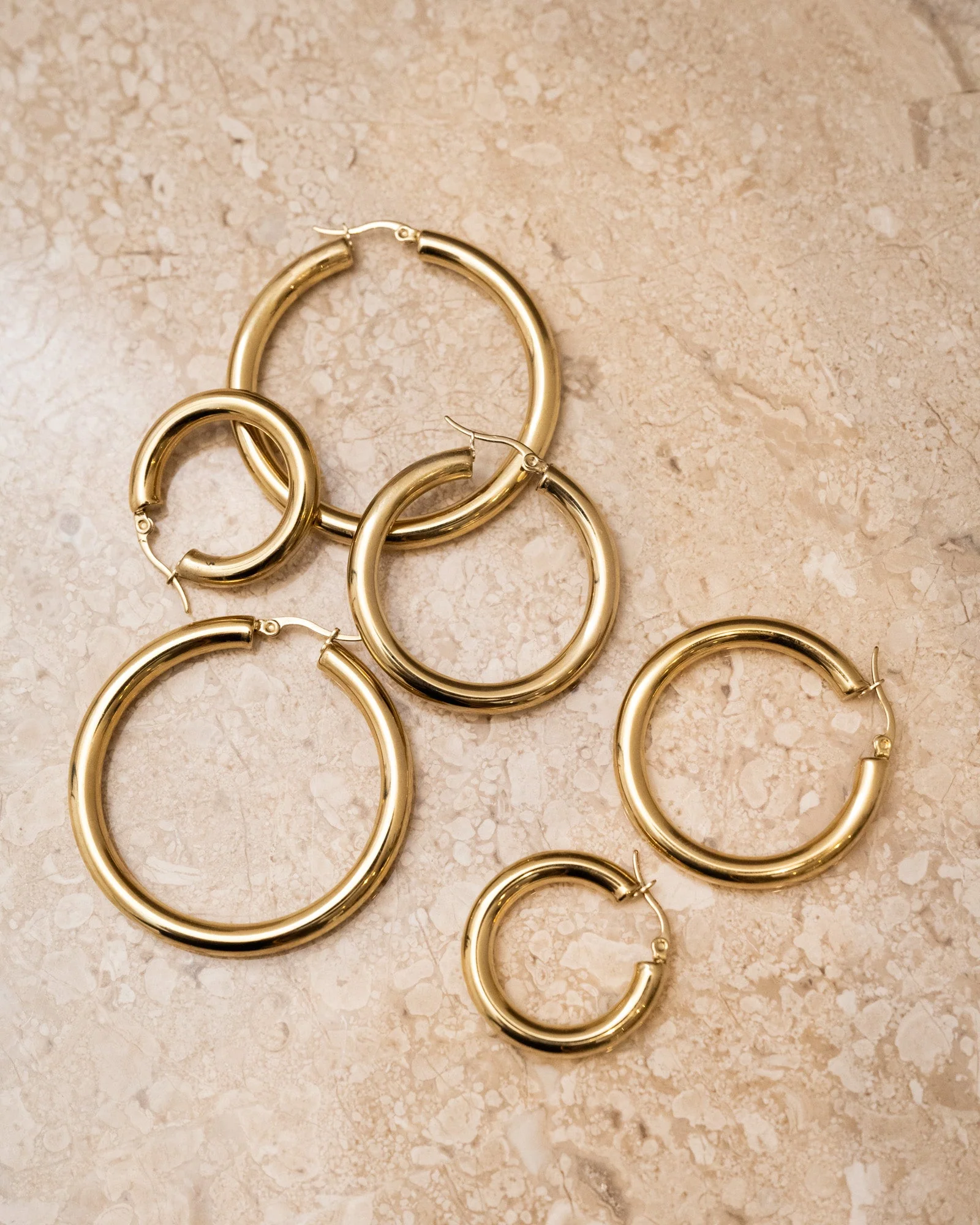 TILTIL Set van 2 Hoops Goldplated Boldy - Image 3