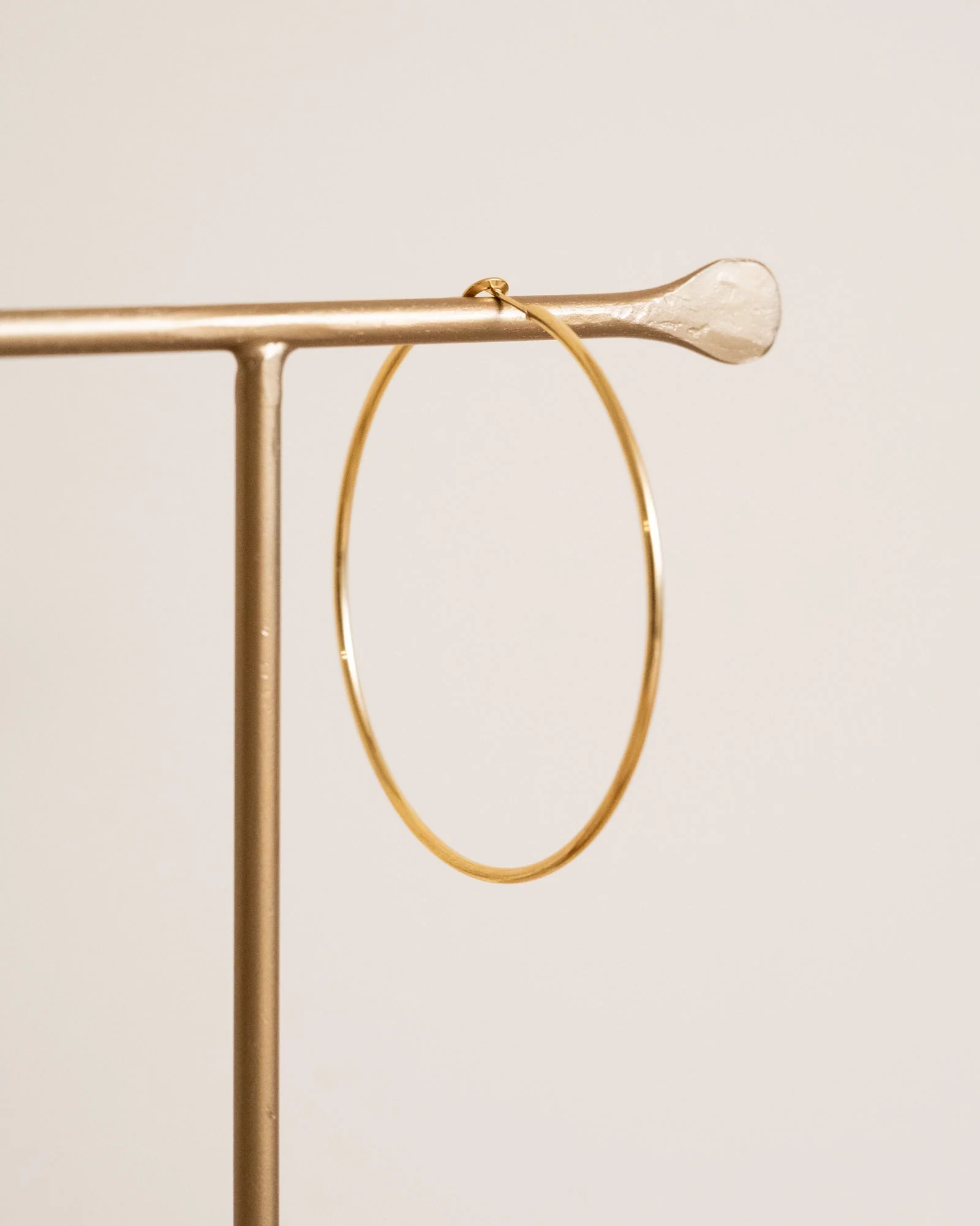 TILTIL Set van 2 Hoops Goldplated Big Hoopy - Image 6