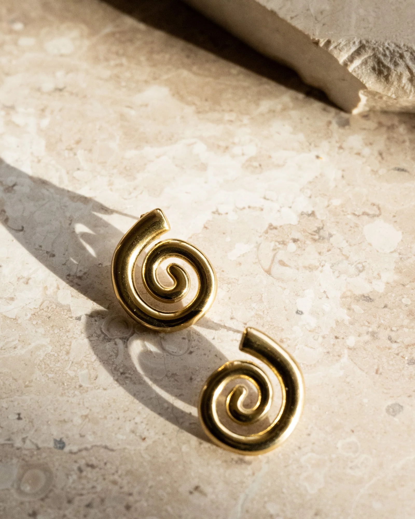 Set van 2 Hoops Goldplated Chunky Spiral - Image 3