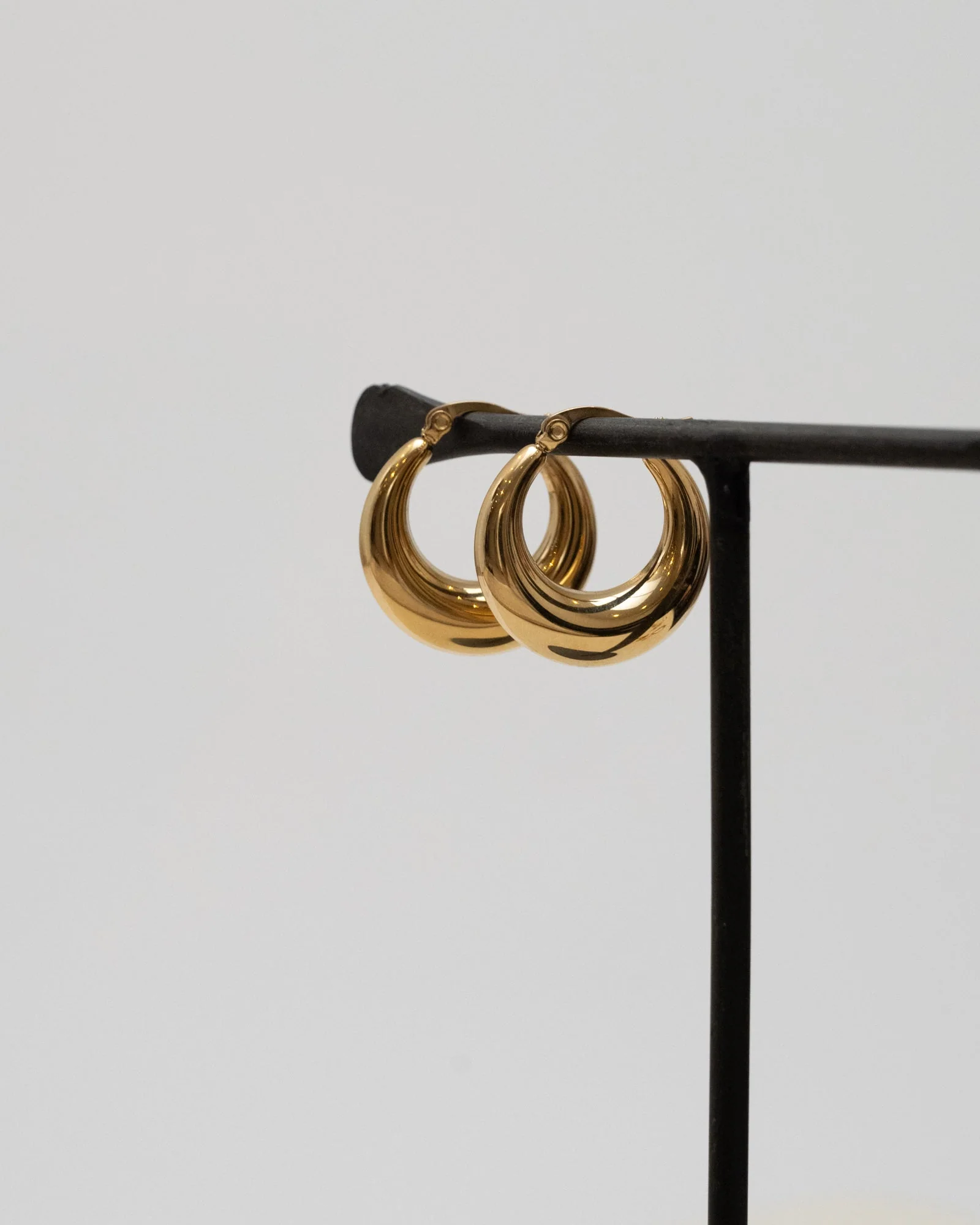 TILTIL Set van 2 Hoops Goldplated Saar - Image 4